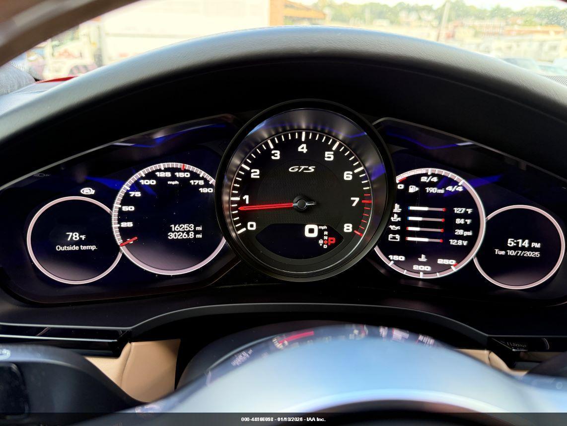 PORSCHE CAYENNE image 7