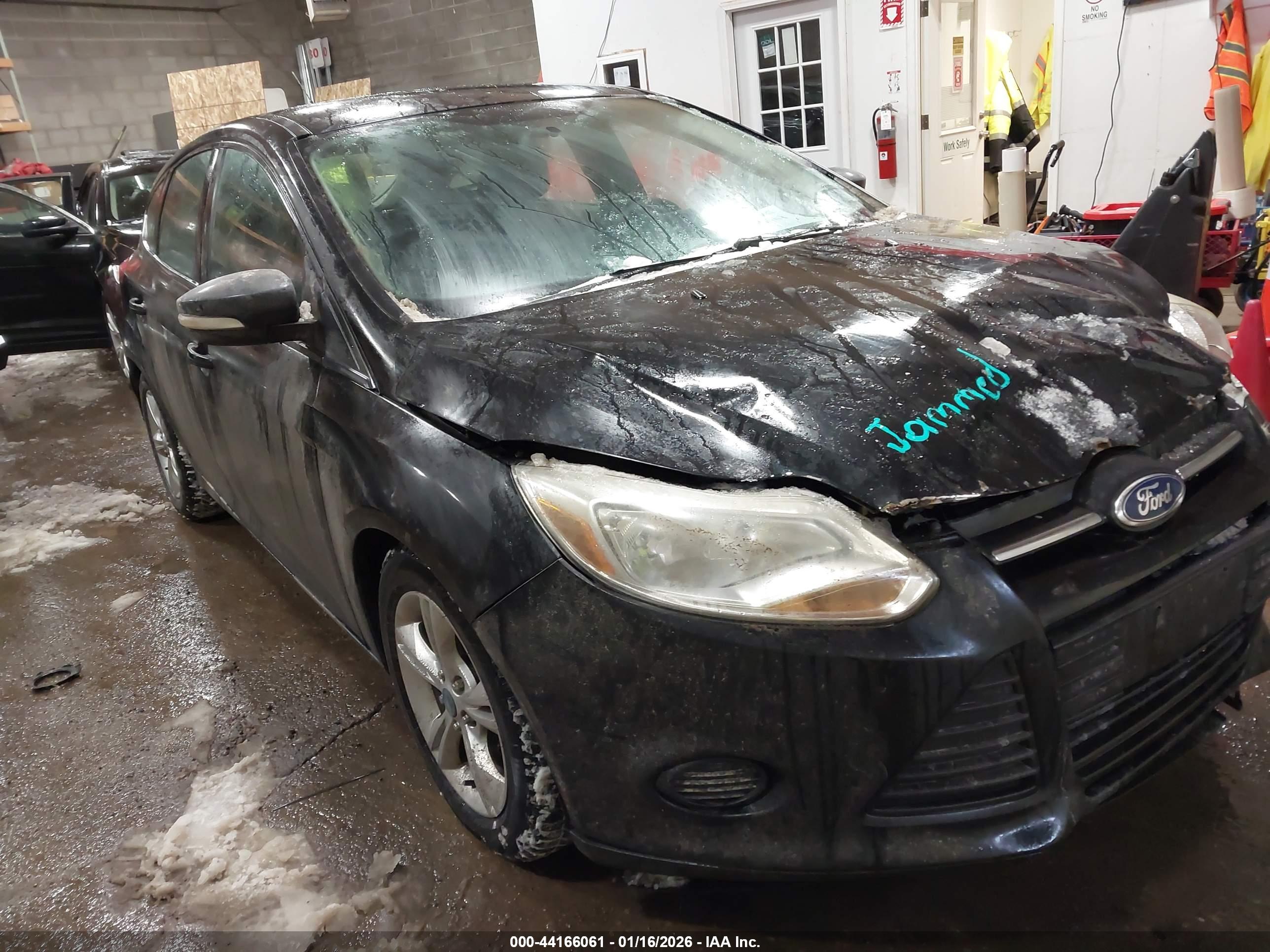 FORD FOCUS image 6