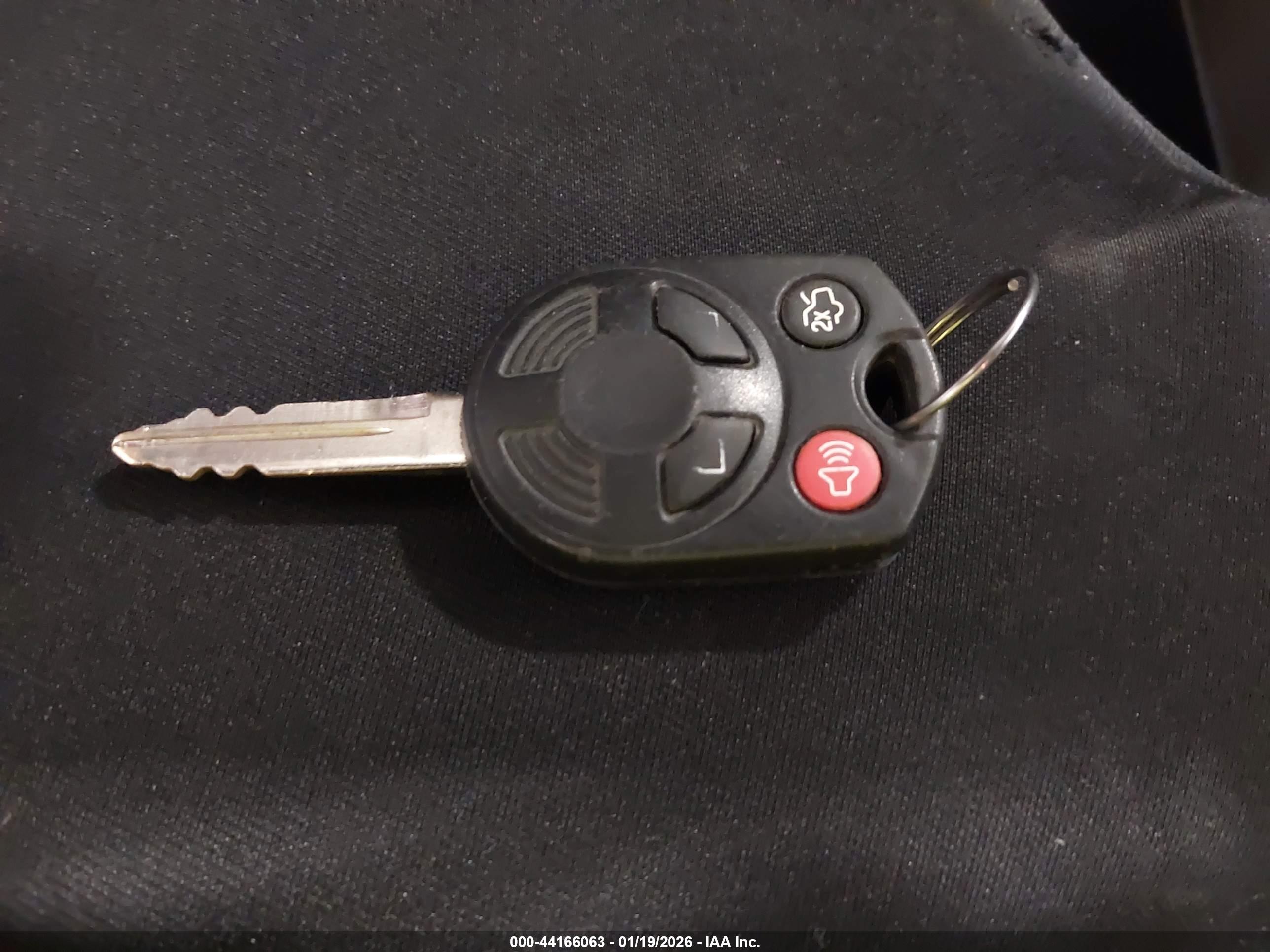 FORD ESCAPE image 11