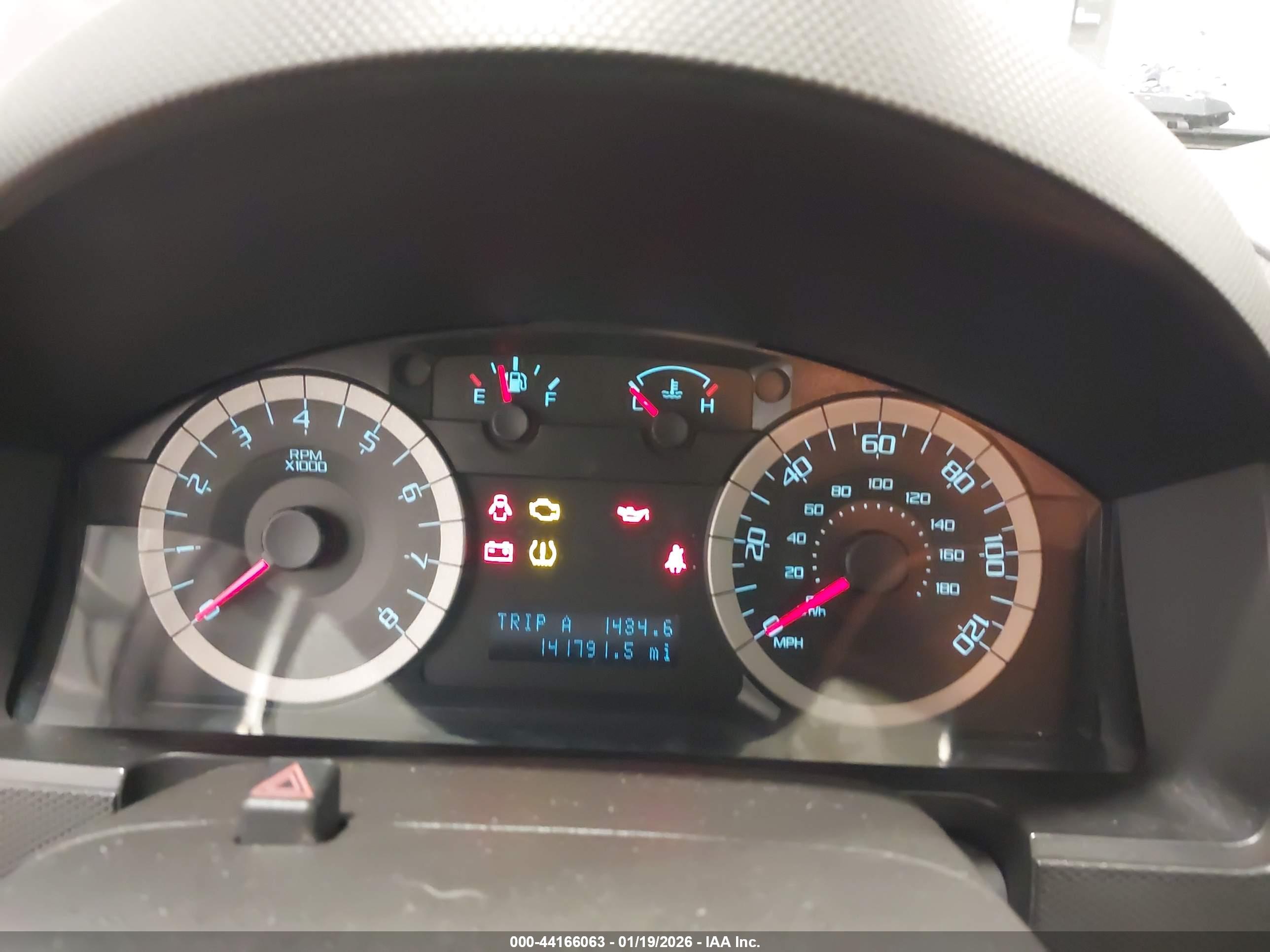 FORD ESCAPE image 7