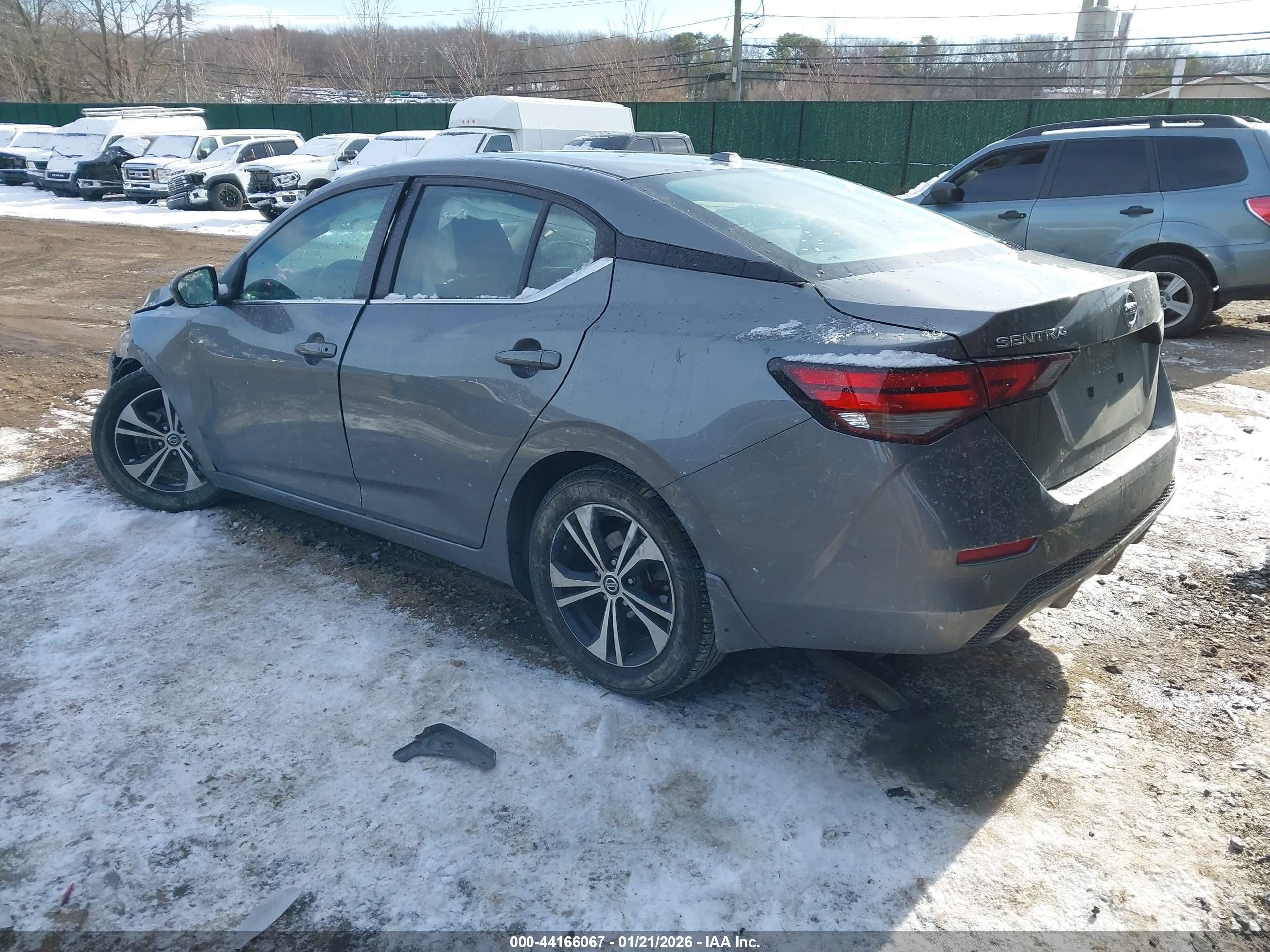 NISSAN SENTRA image 3