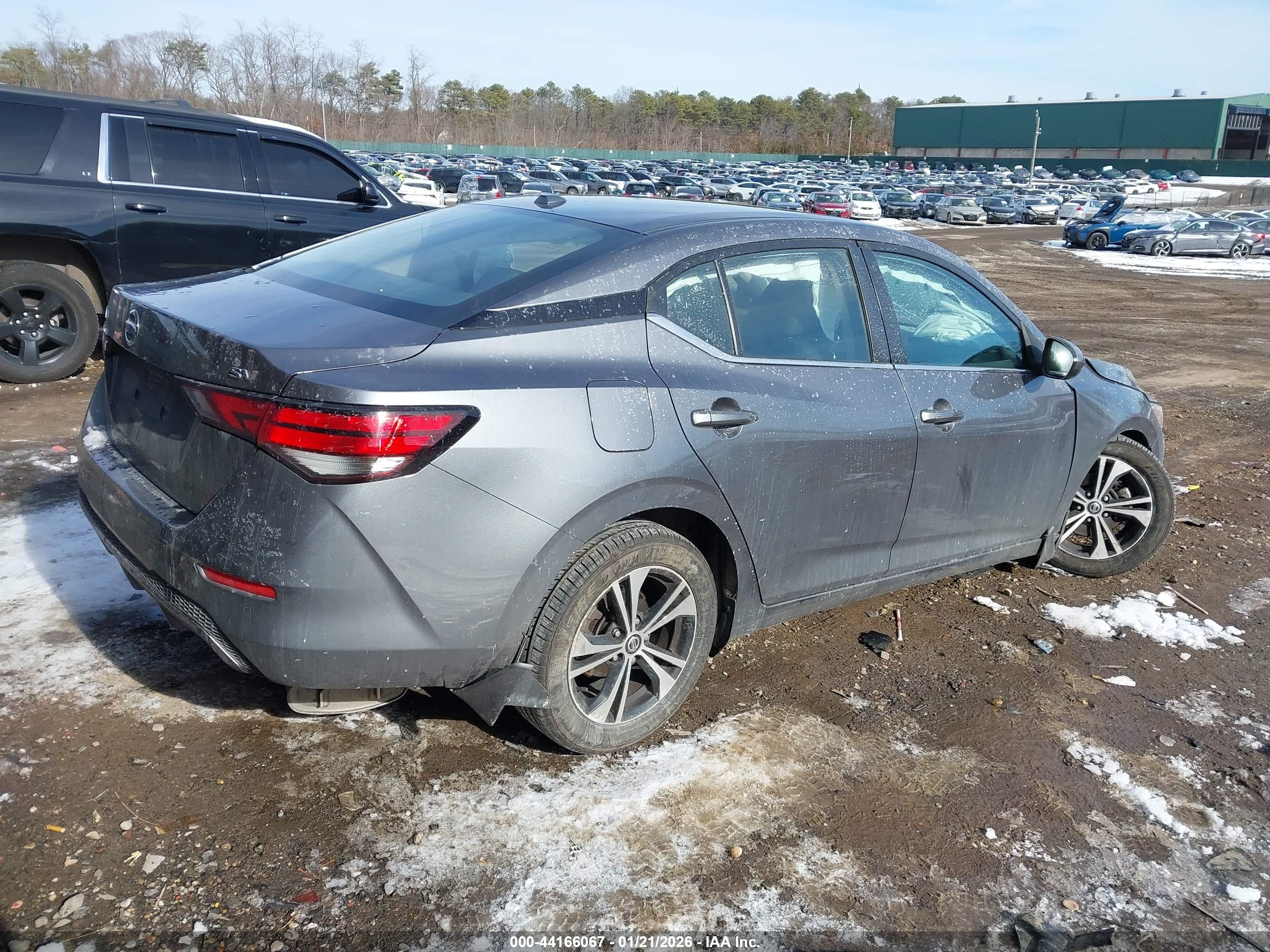 NISSAN SENTRA image 4