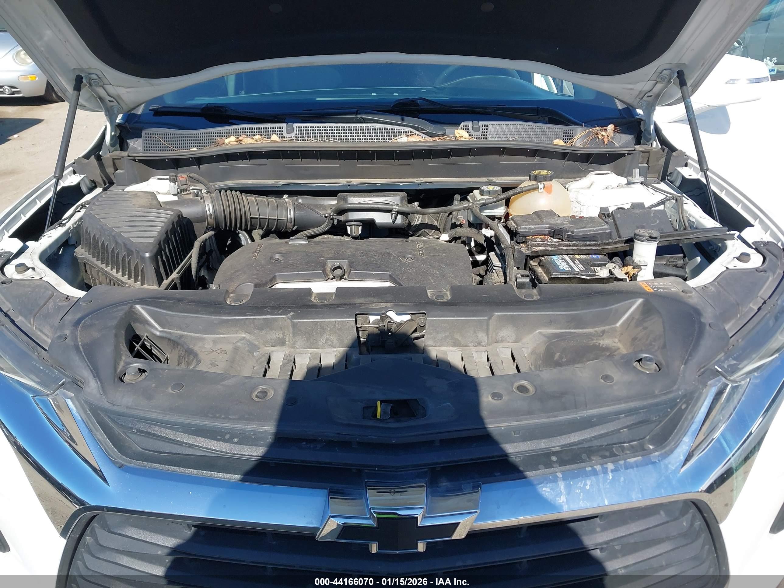 CHEVROLET BLAZER image 10