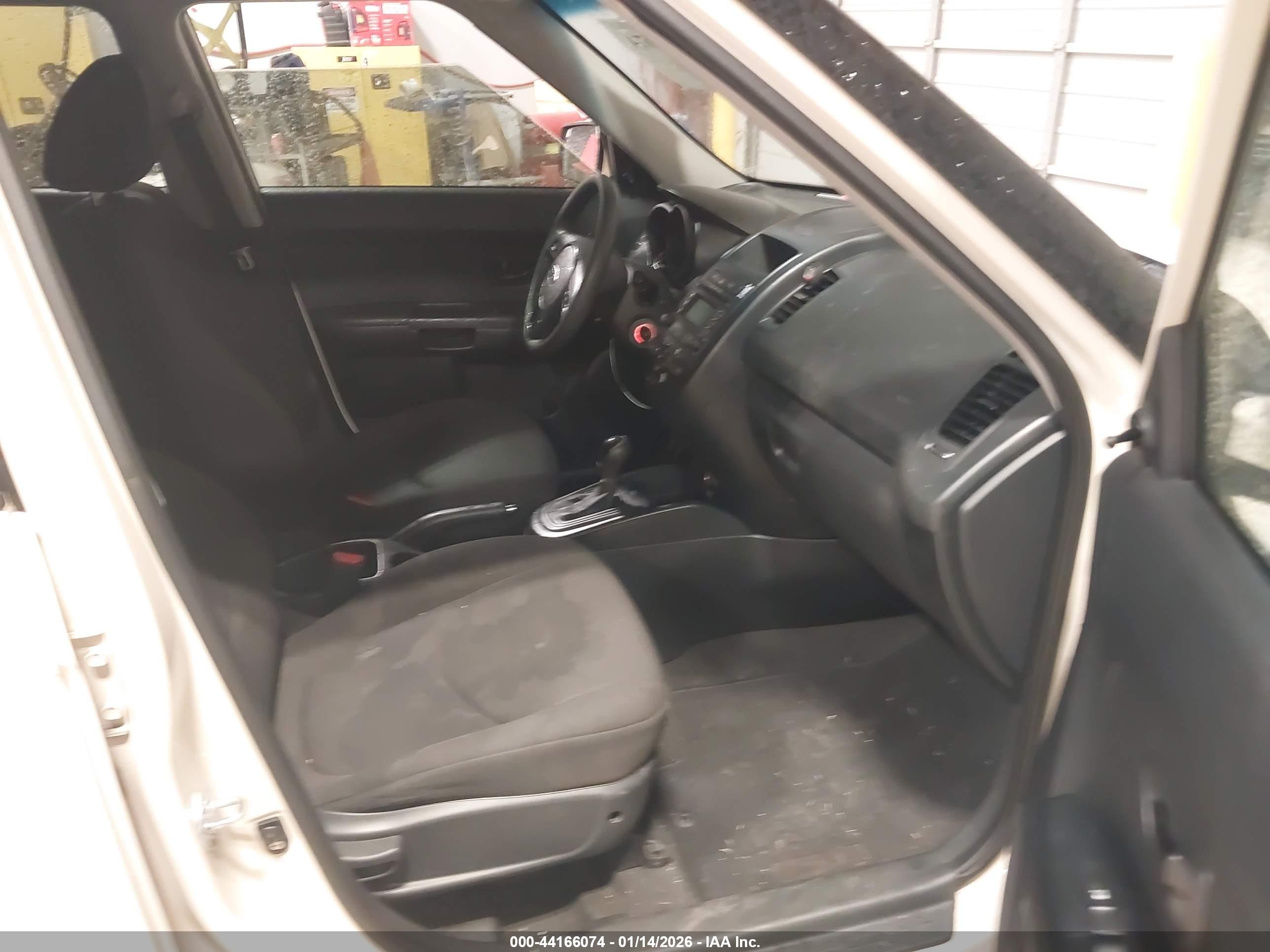 KIA SOUL image 5