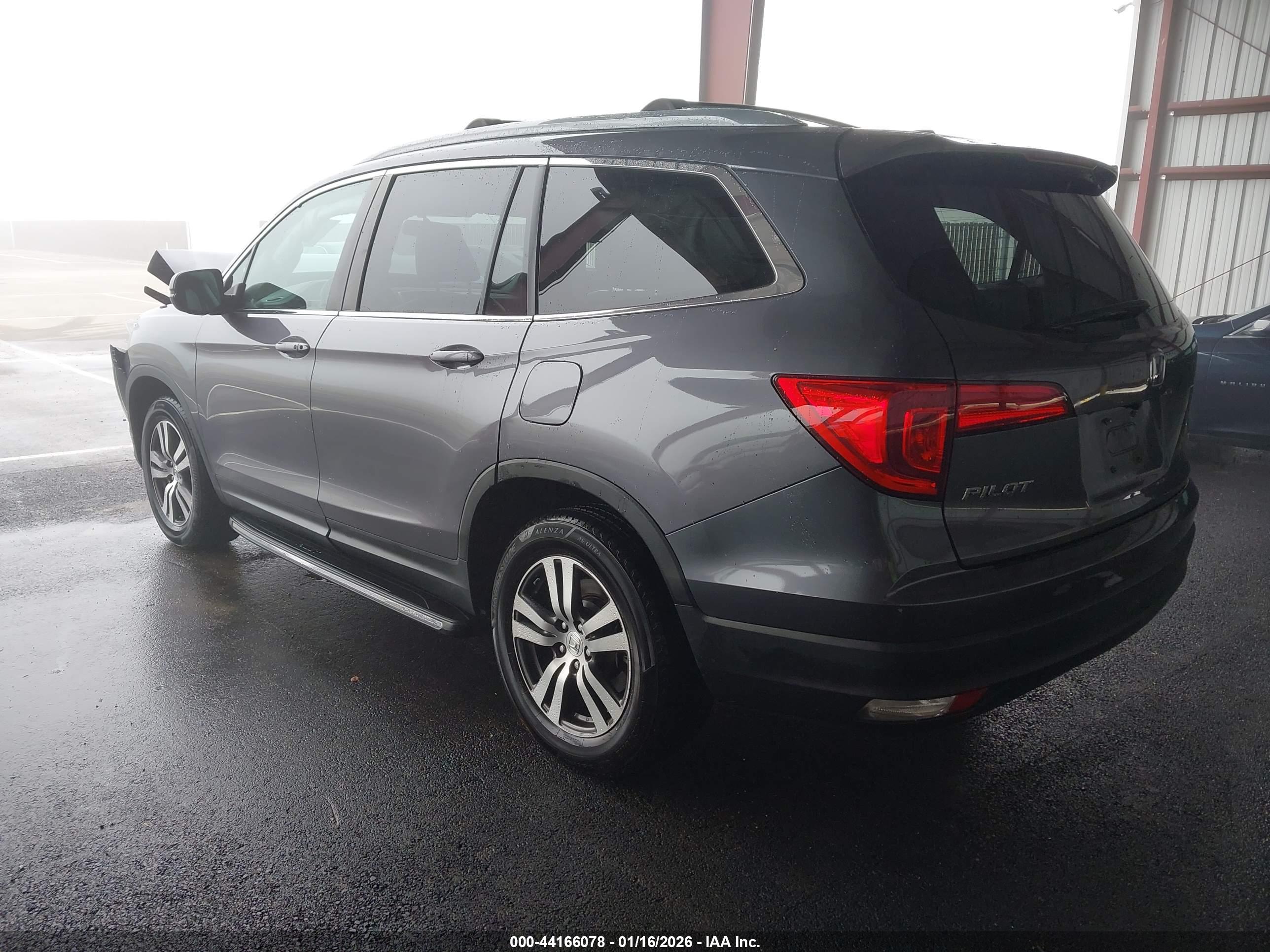HONDA PILOT image 3