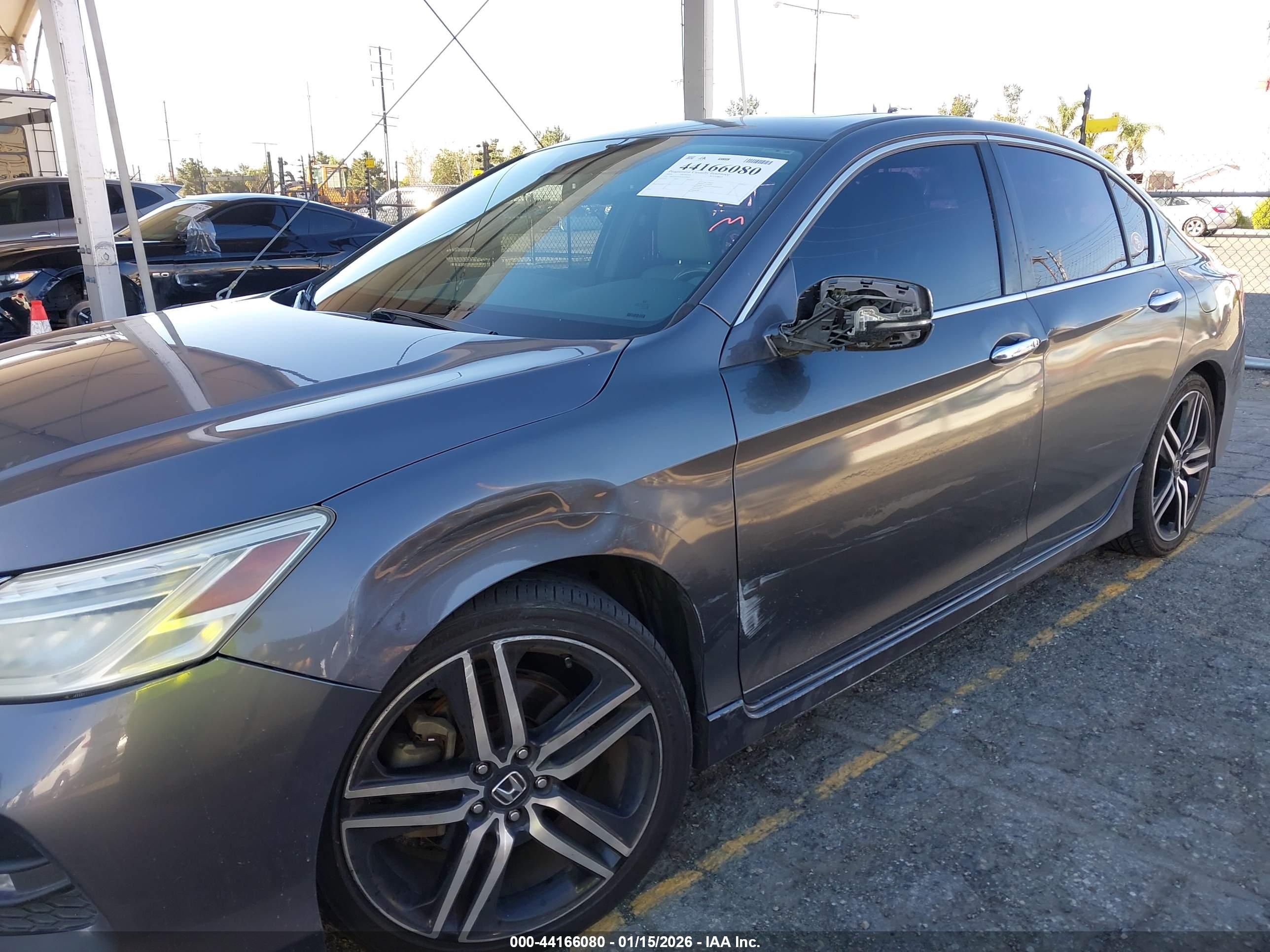 HONDA ACCORD image 6