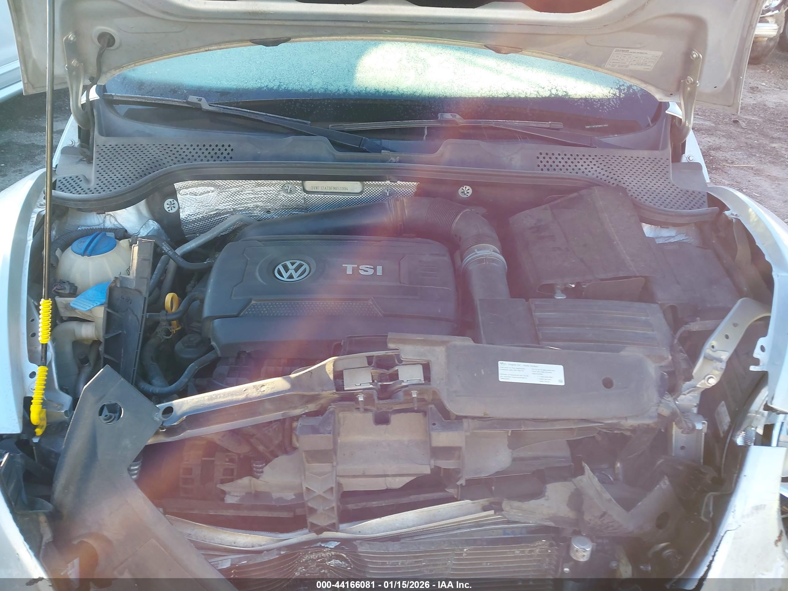 VOLKSWAGEN BEETLE image 10
