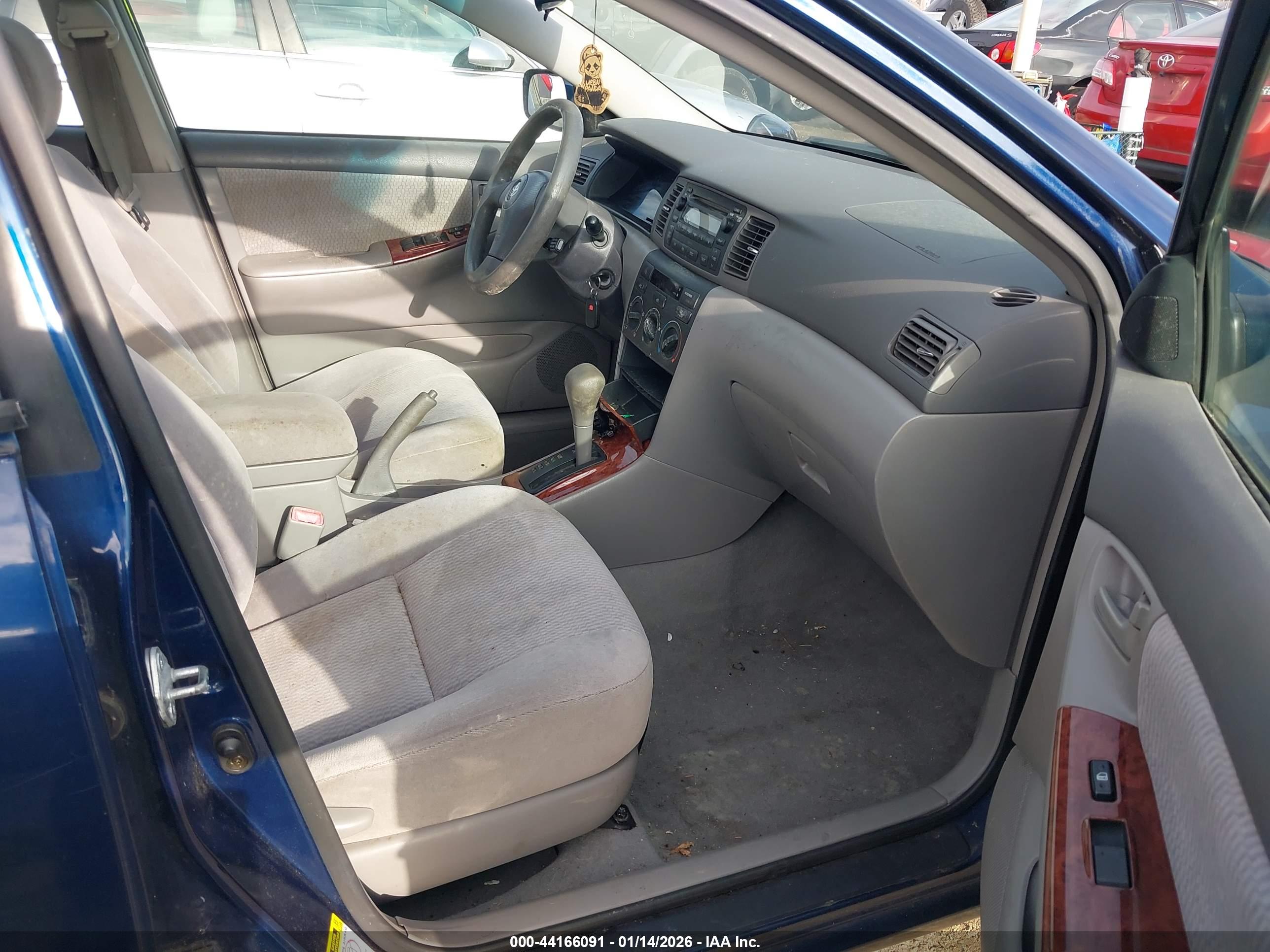 TOYOTA COROLLA image 5