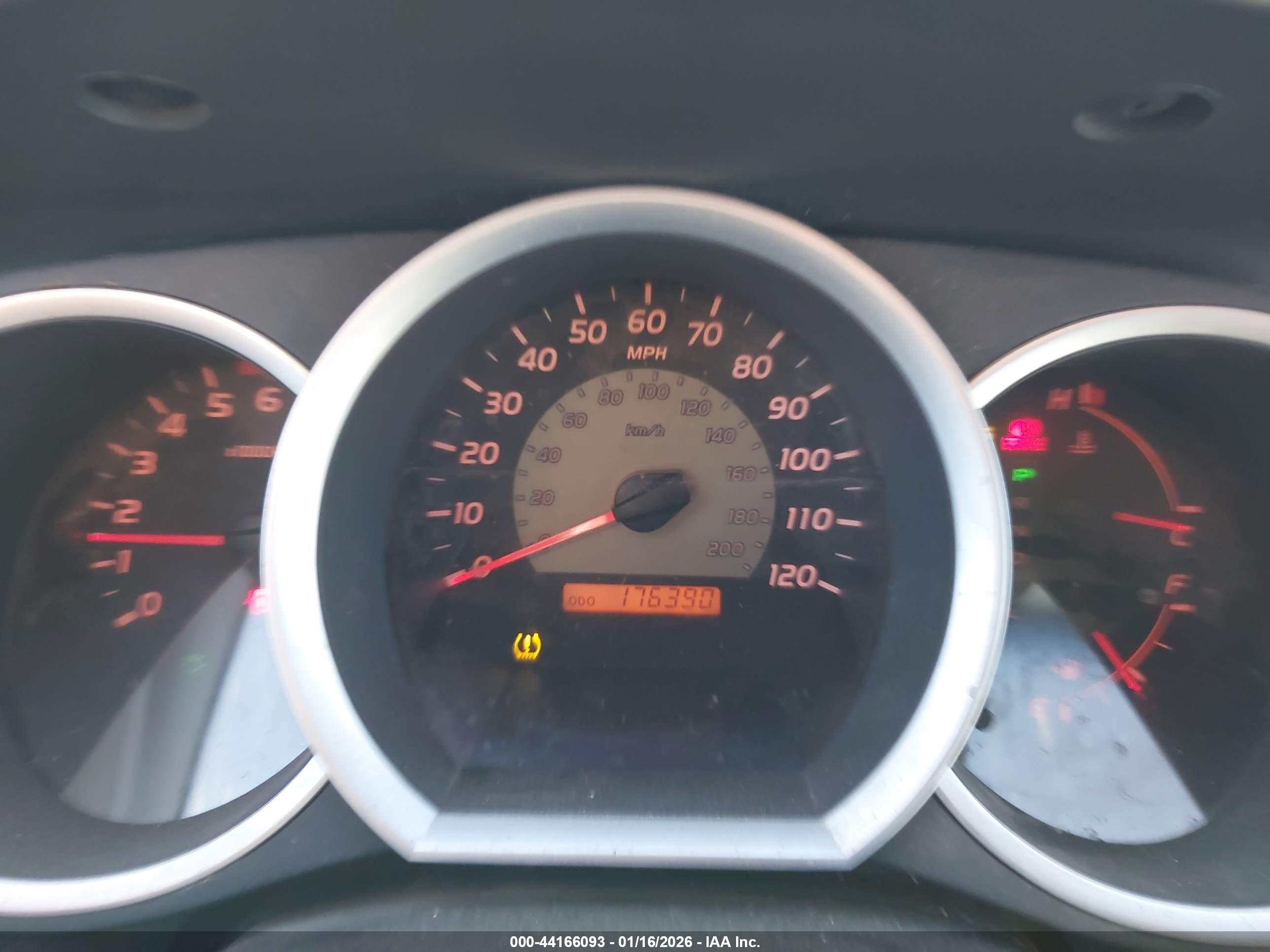TOYOTA TACOMA image 7
