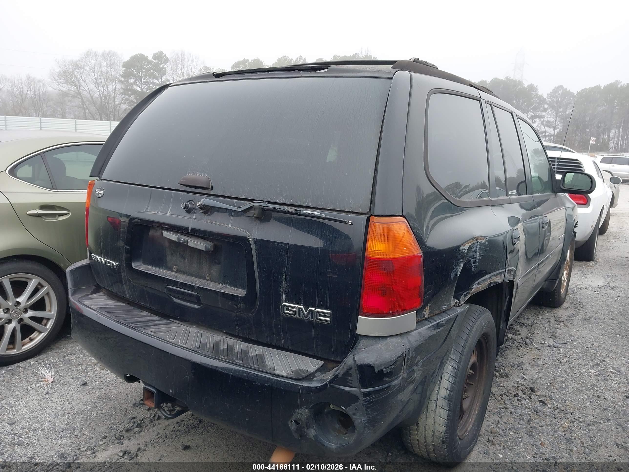 GMC ENVOY image 4