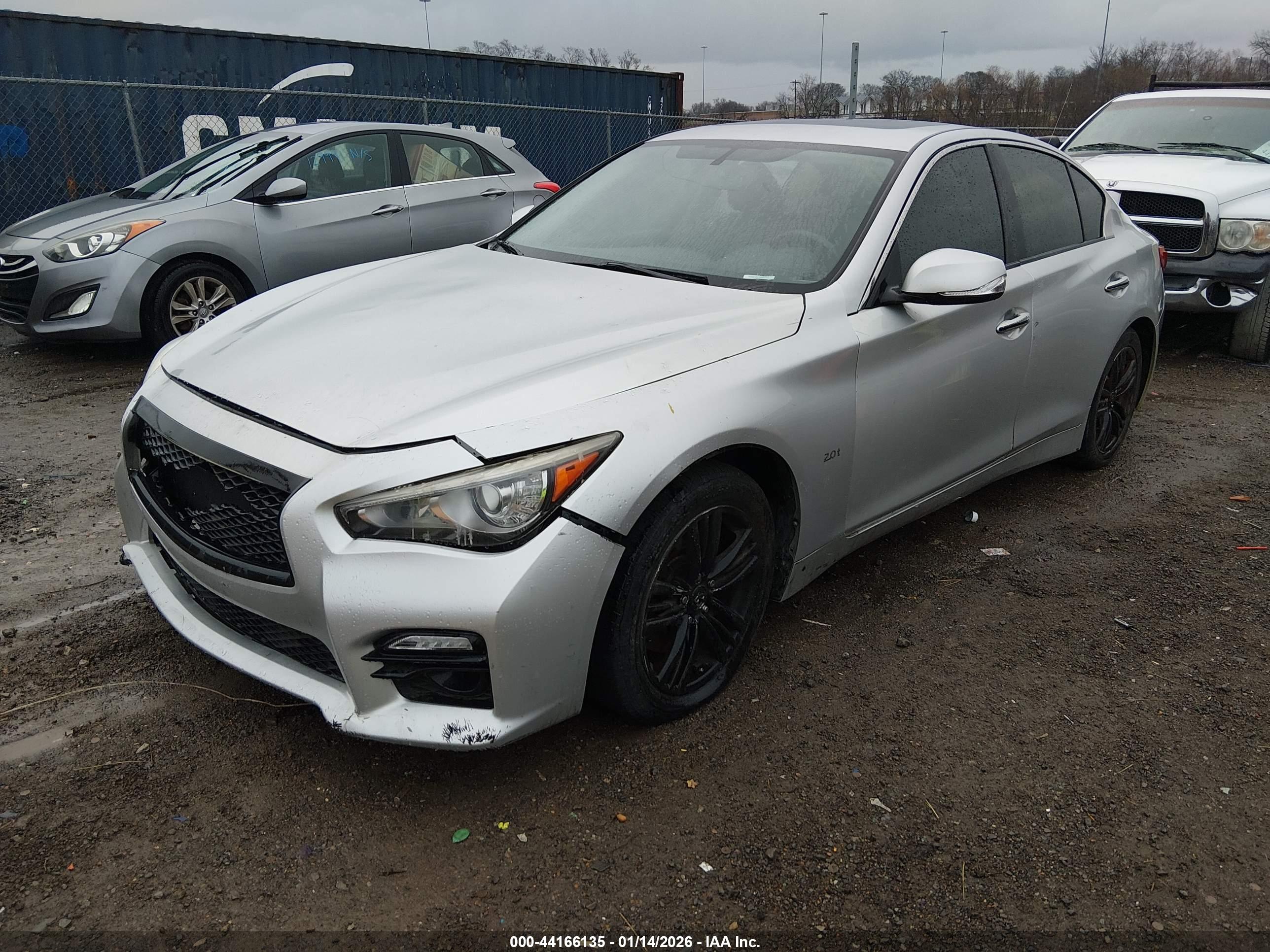 INFINITI Q50 image 2
