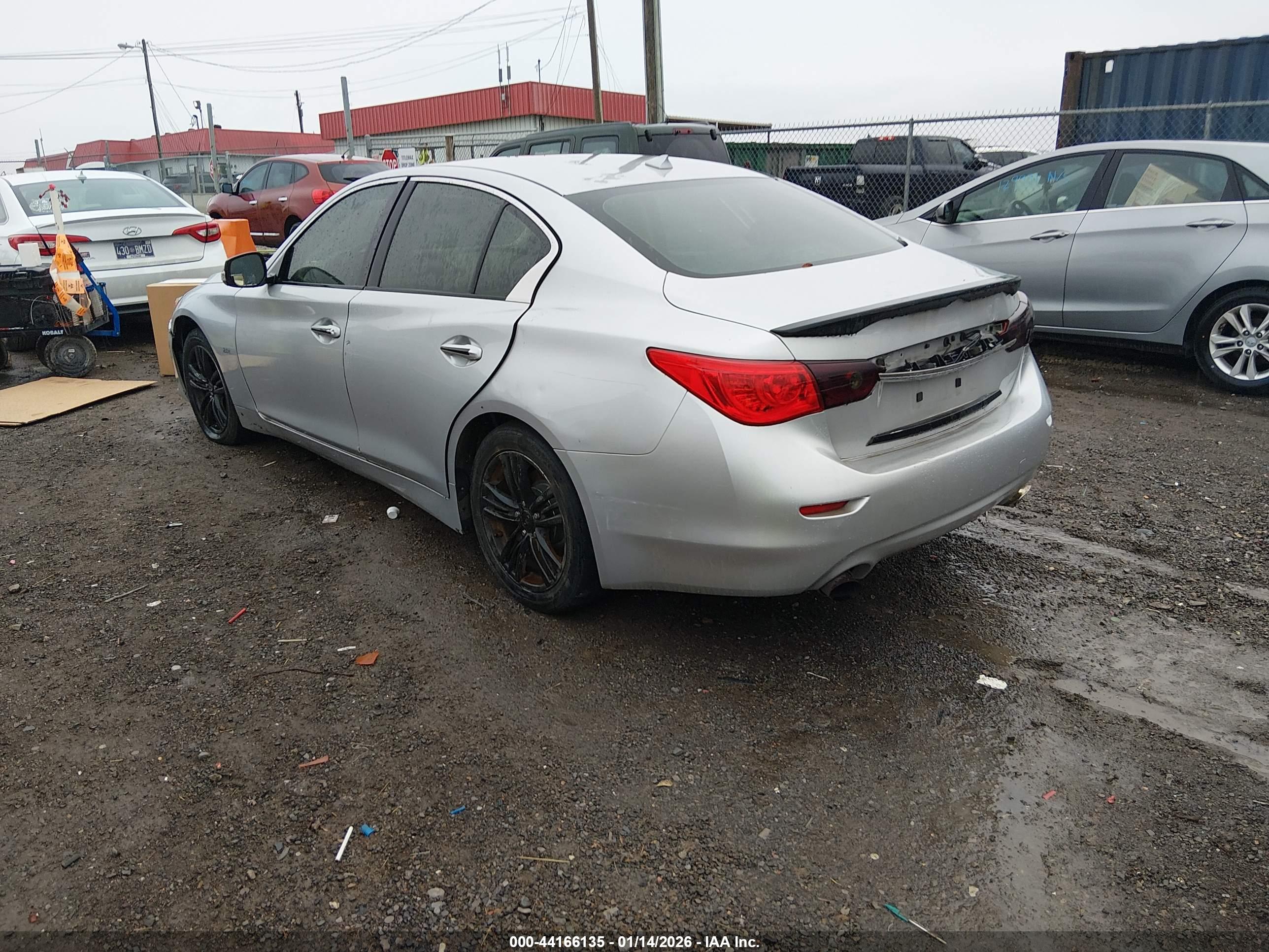 INFINITI Q50 image 3