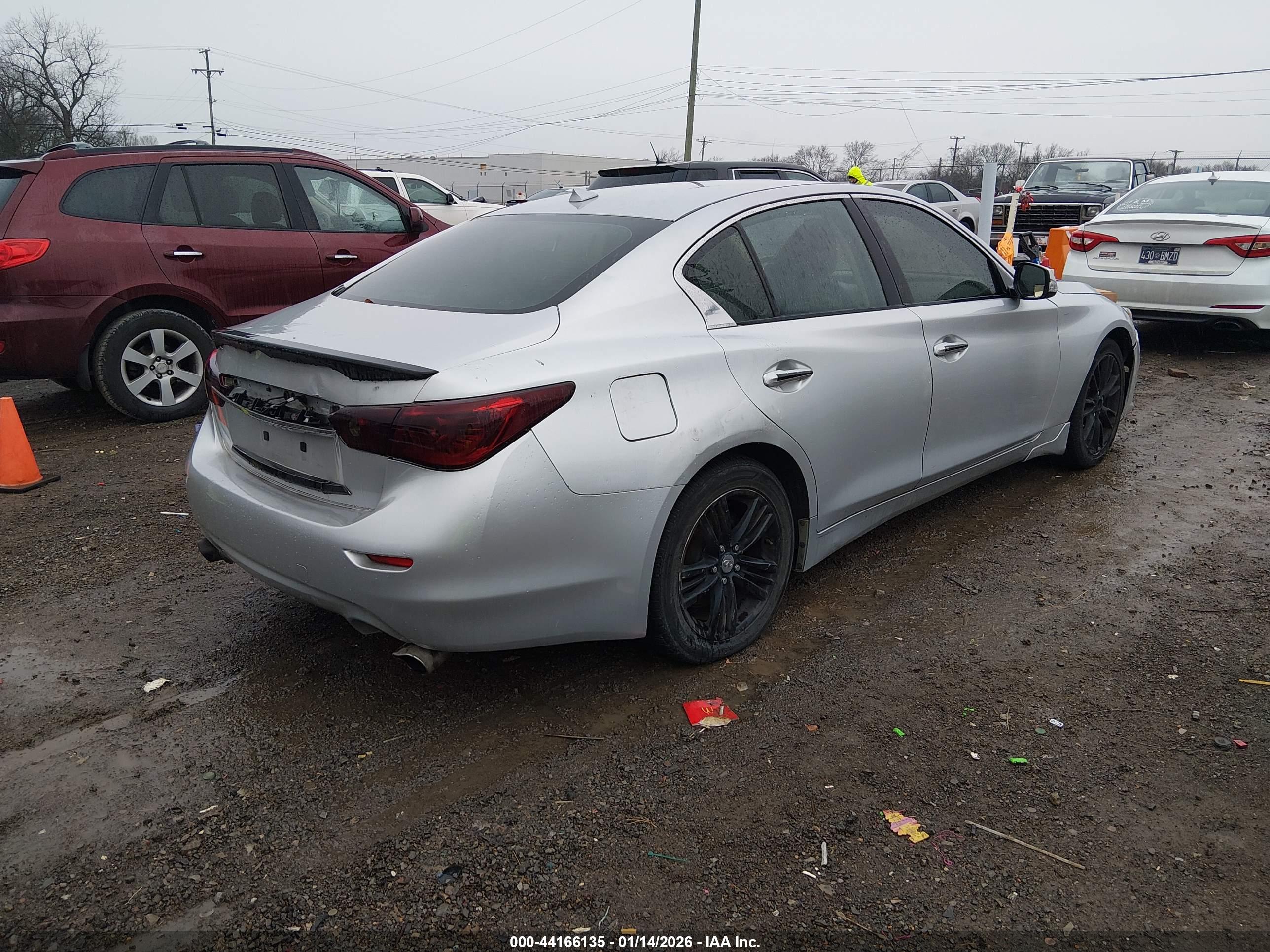 INFINITI Q50 image 4
