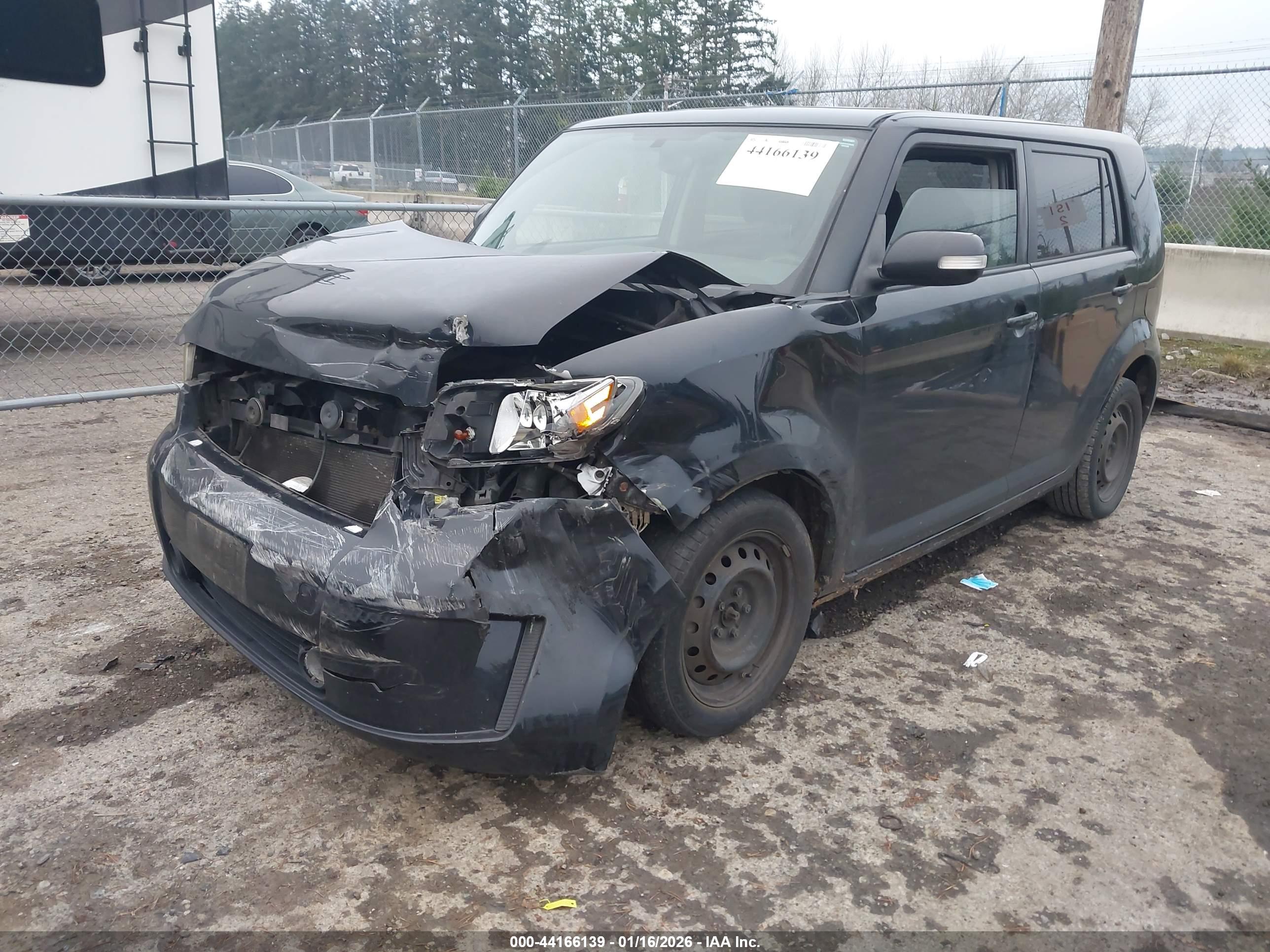 SCION XB image 2