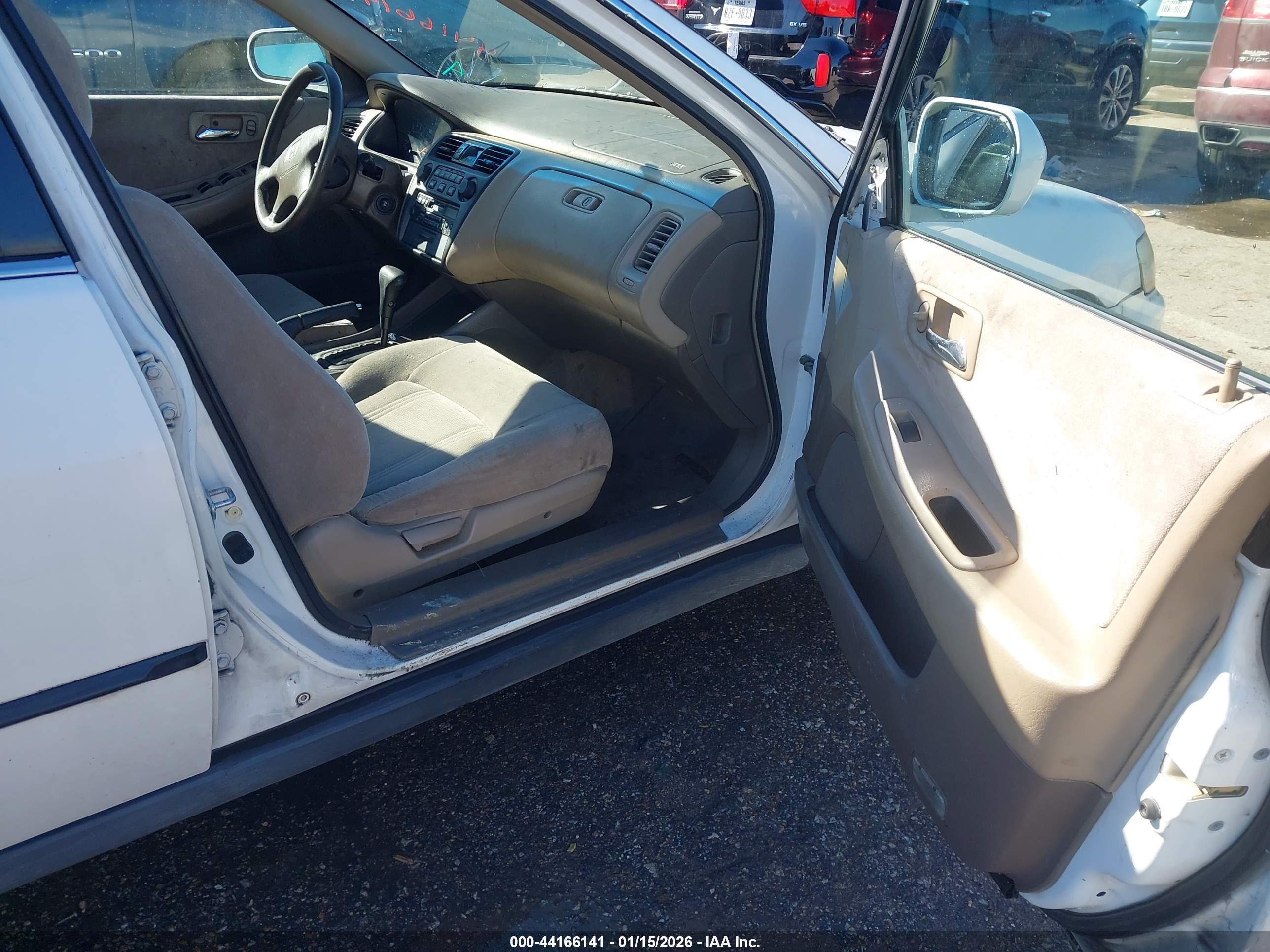HONDA ACCORD image 5