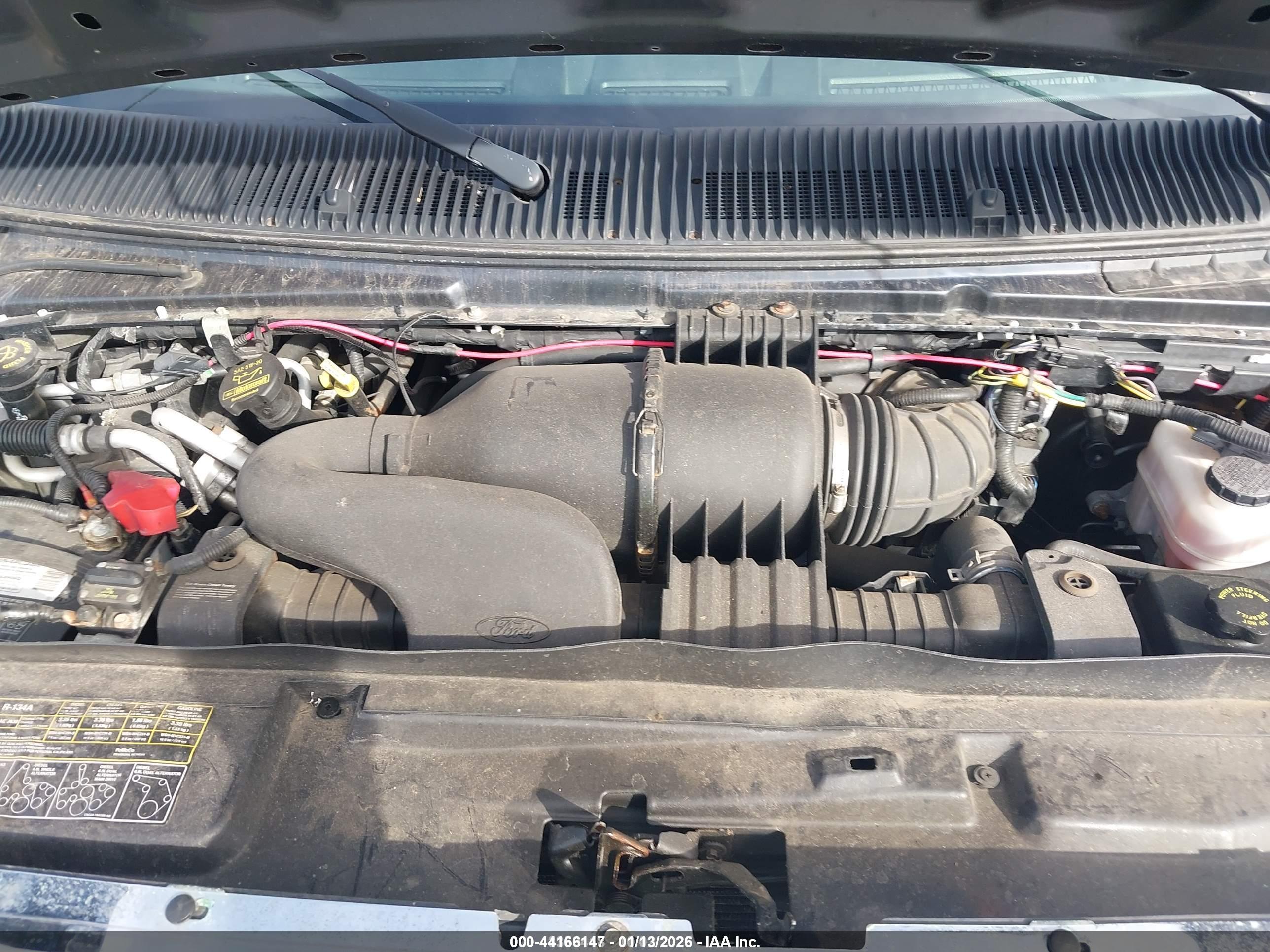 FORD E-250 image 10