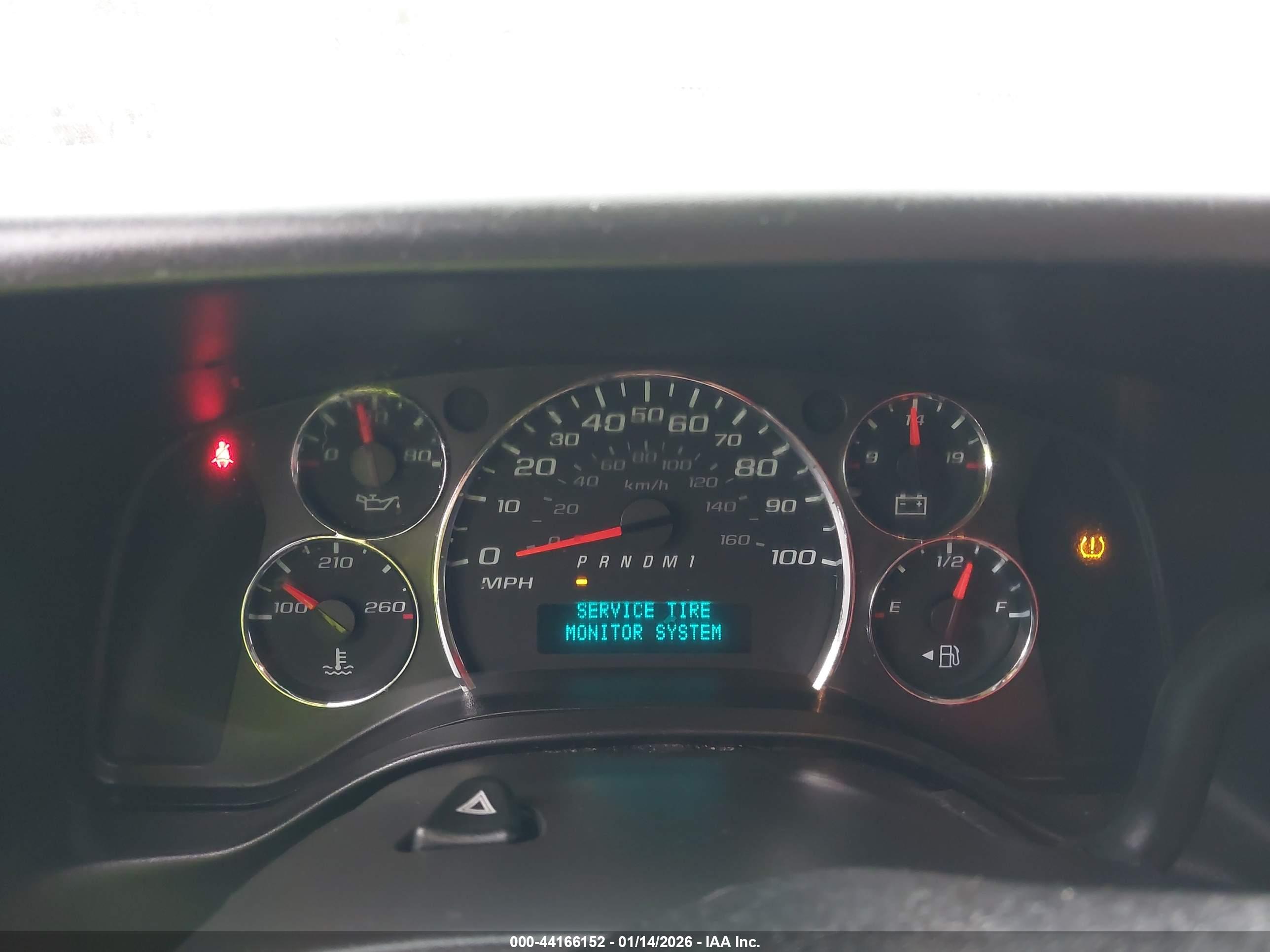 CHEVROLET EXPRESS image 7