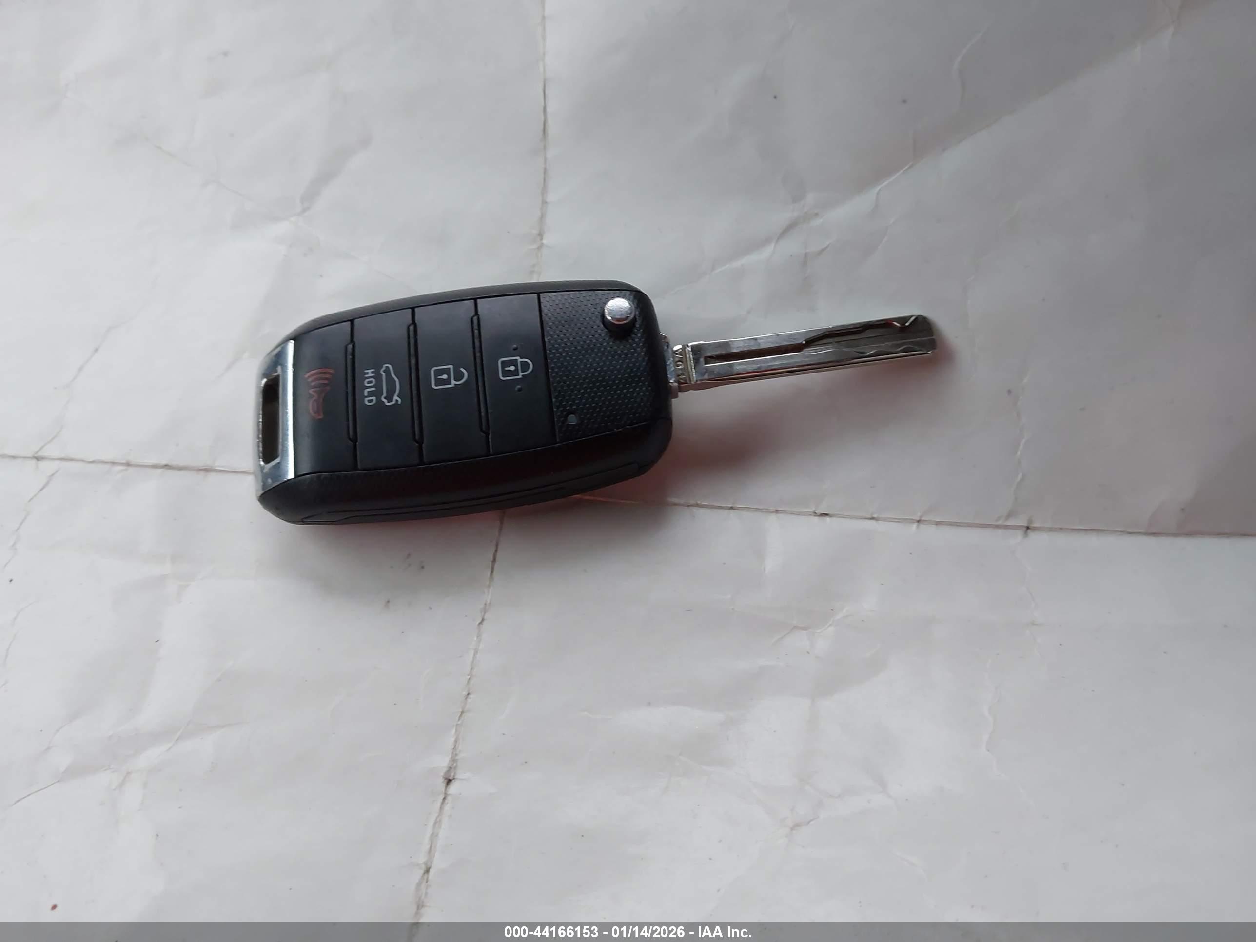 KIA RIO image 11