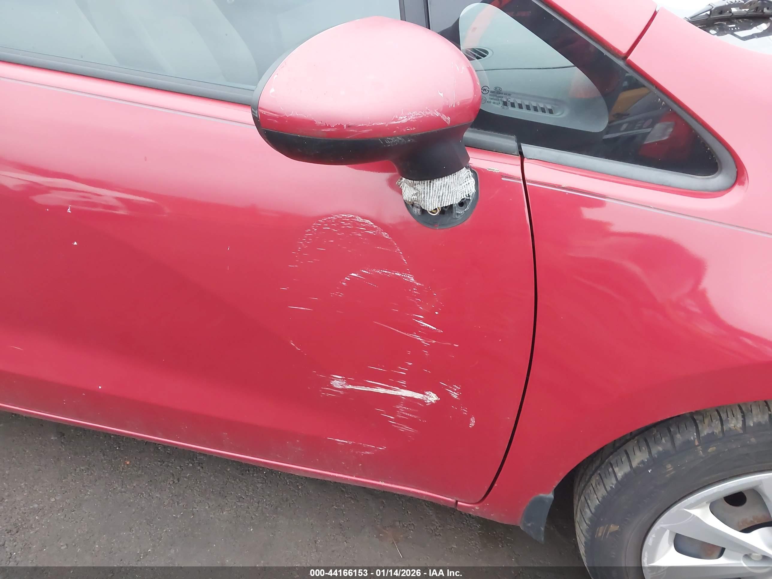 KIA RIO image 6