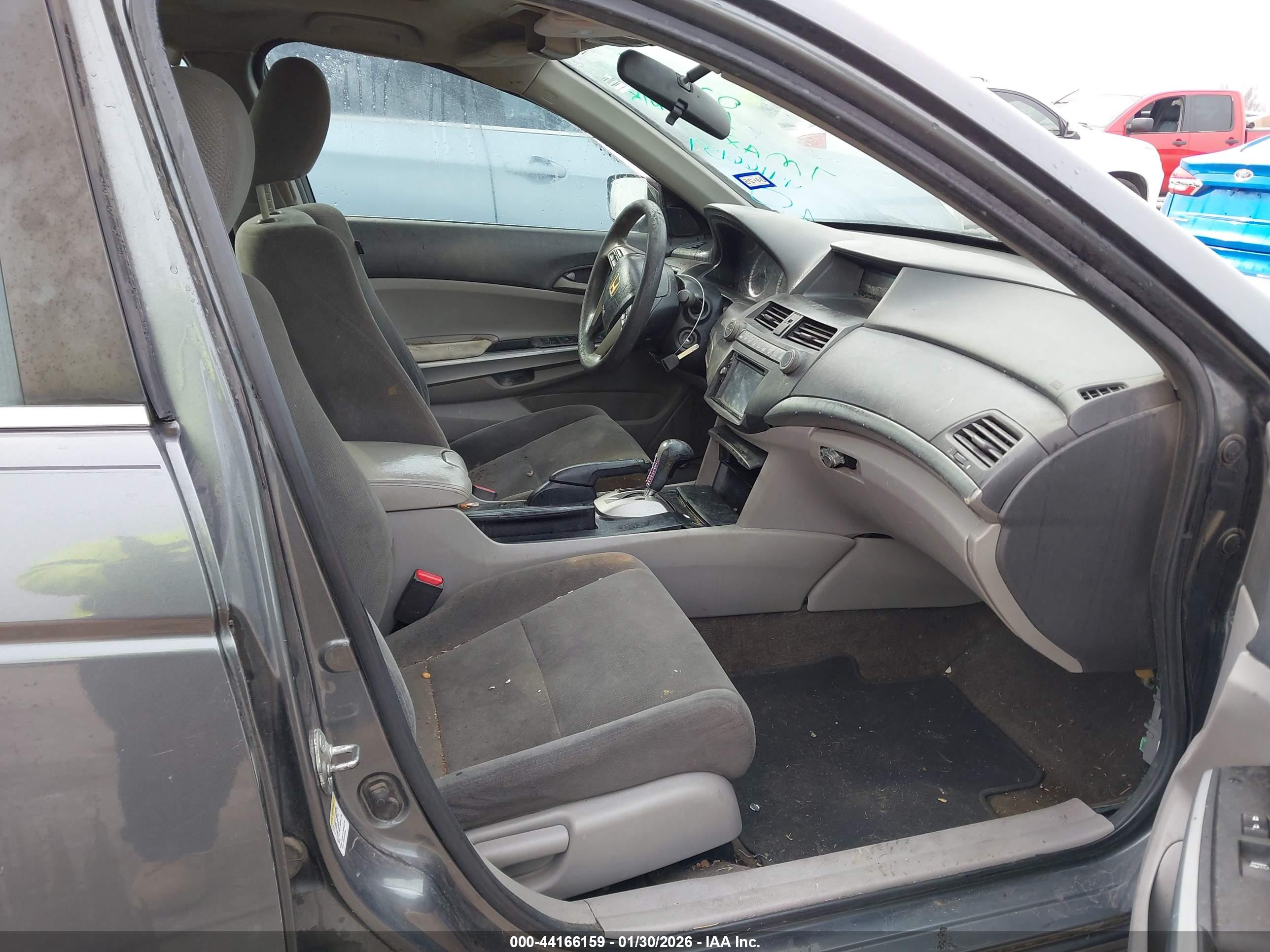 HONDA ACCORD image 5