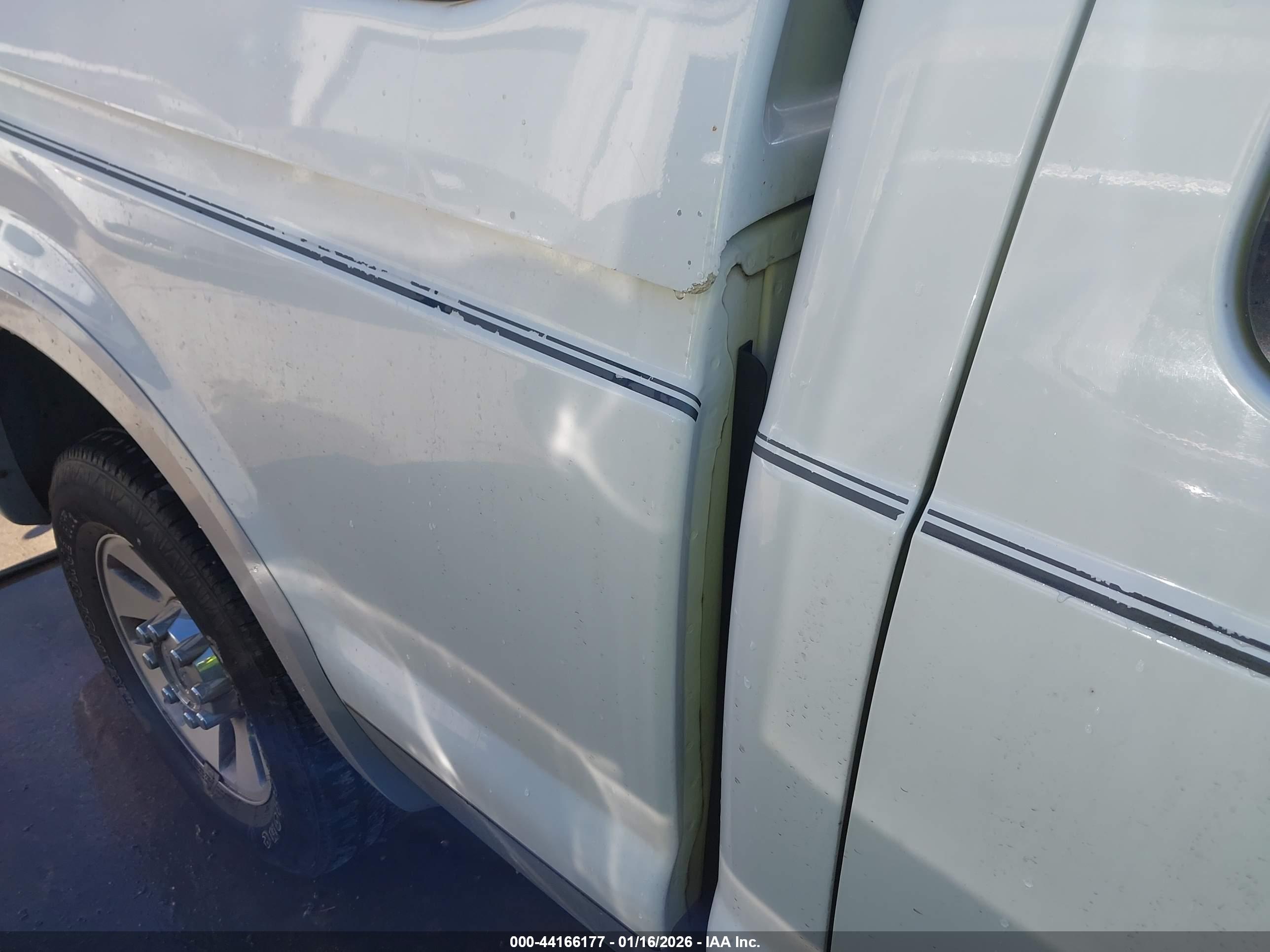FORD F-250 image 6