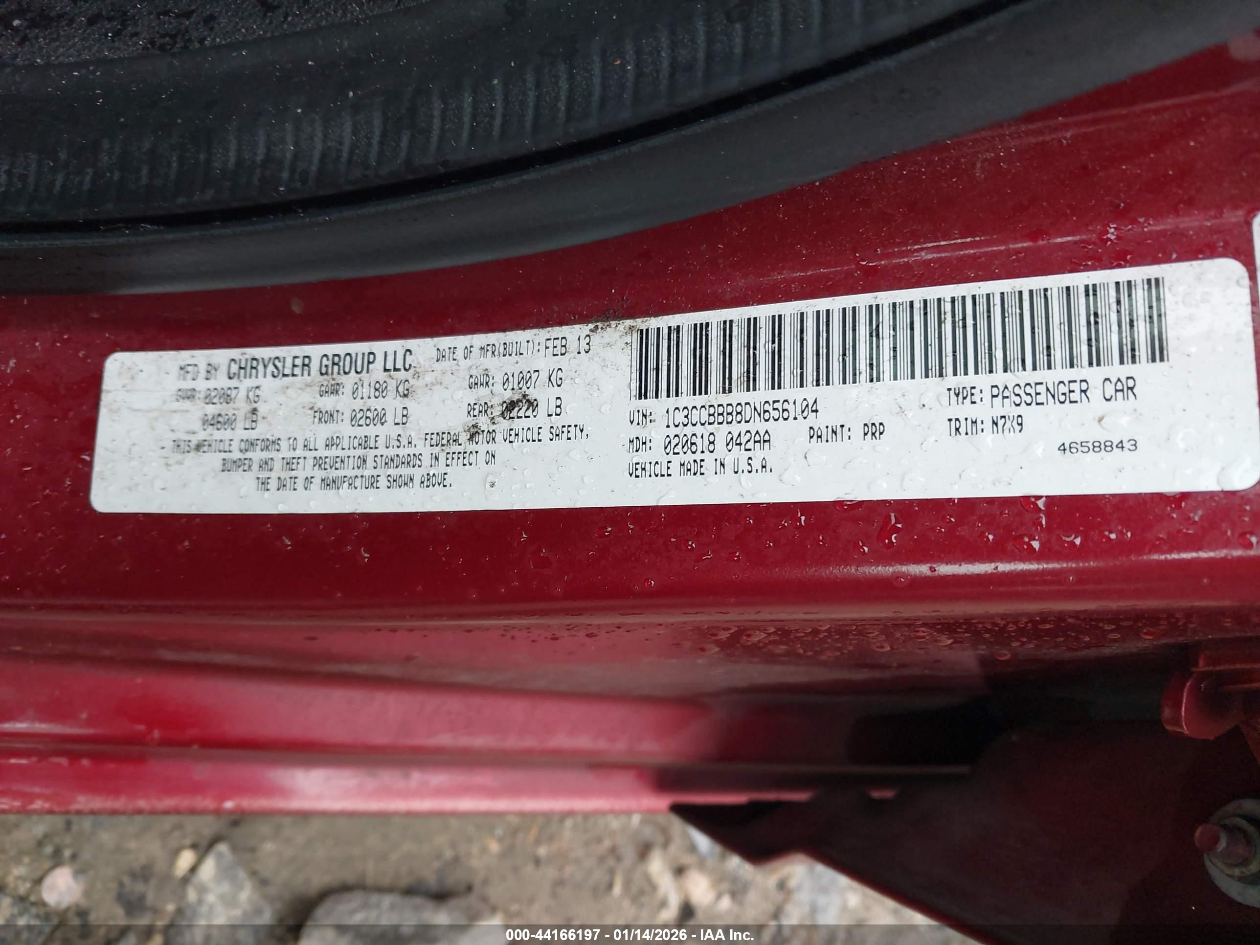 CHRYSLER 200 image 9