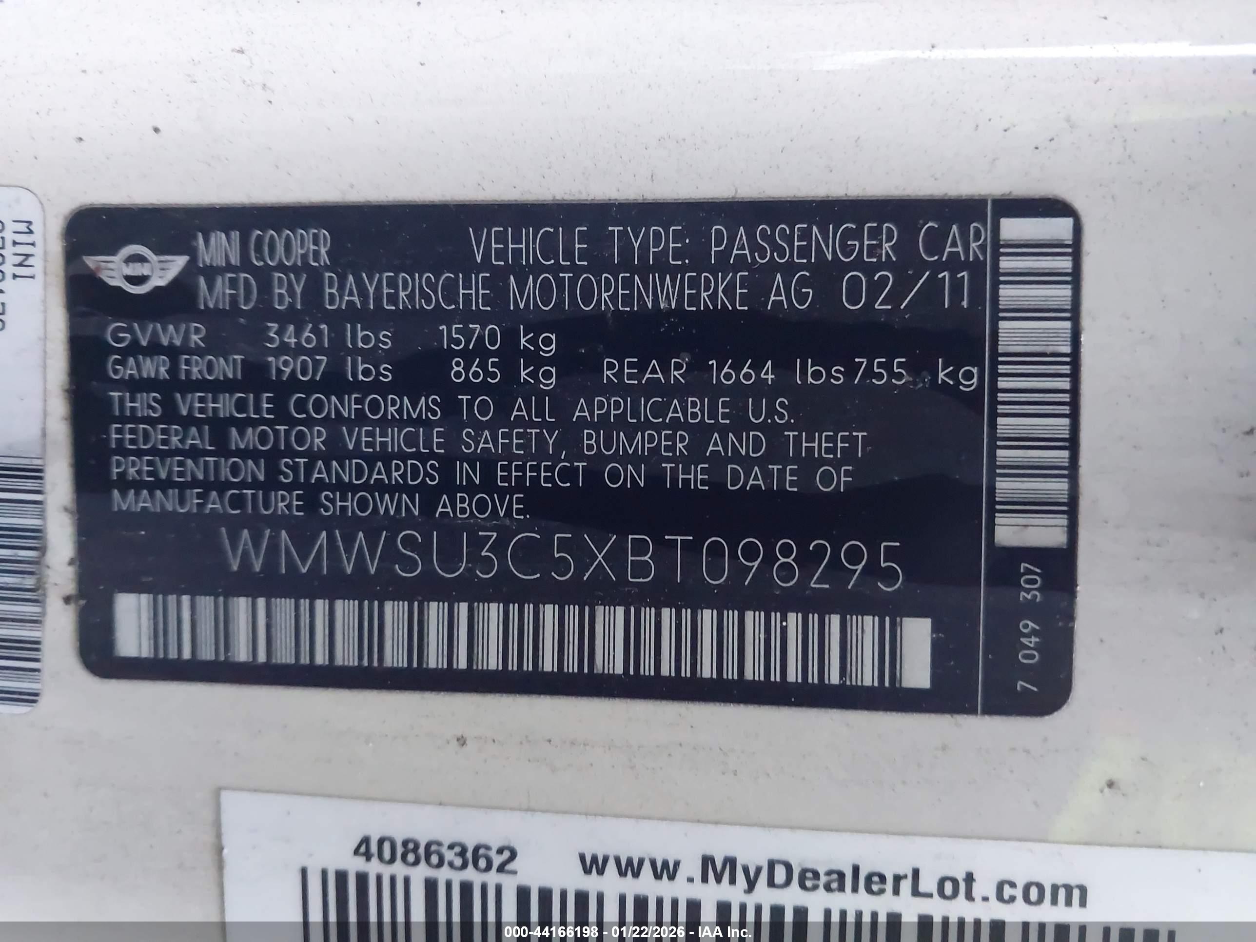 MINI COOPER image 9