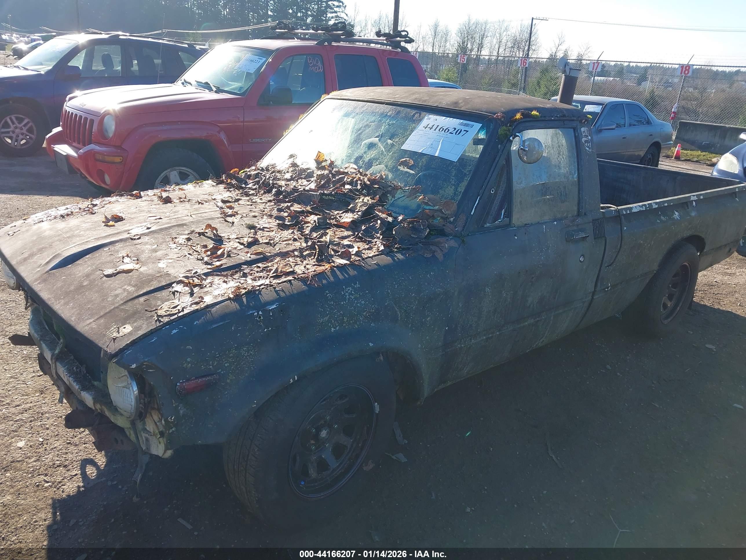 TOYOTA PICKUP image 6