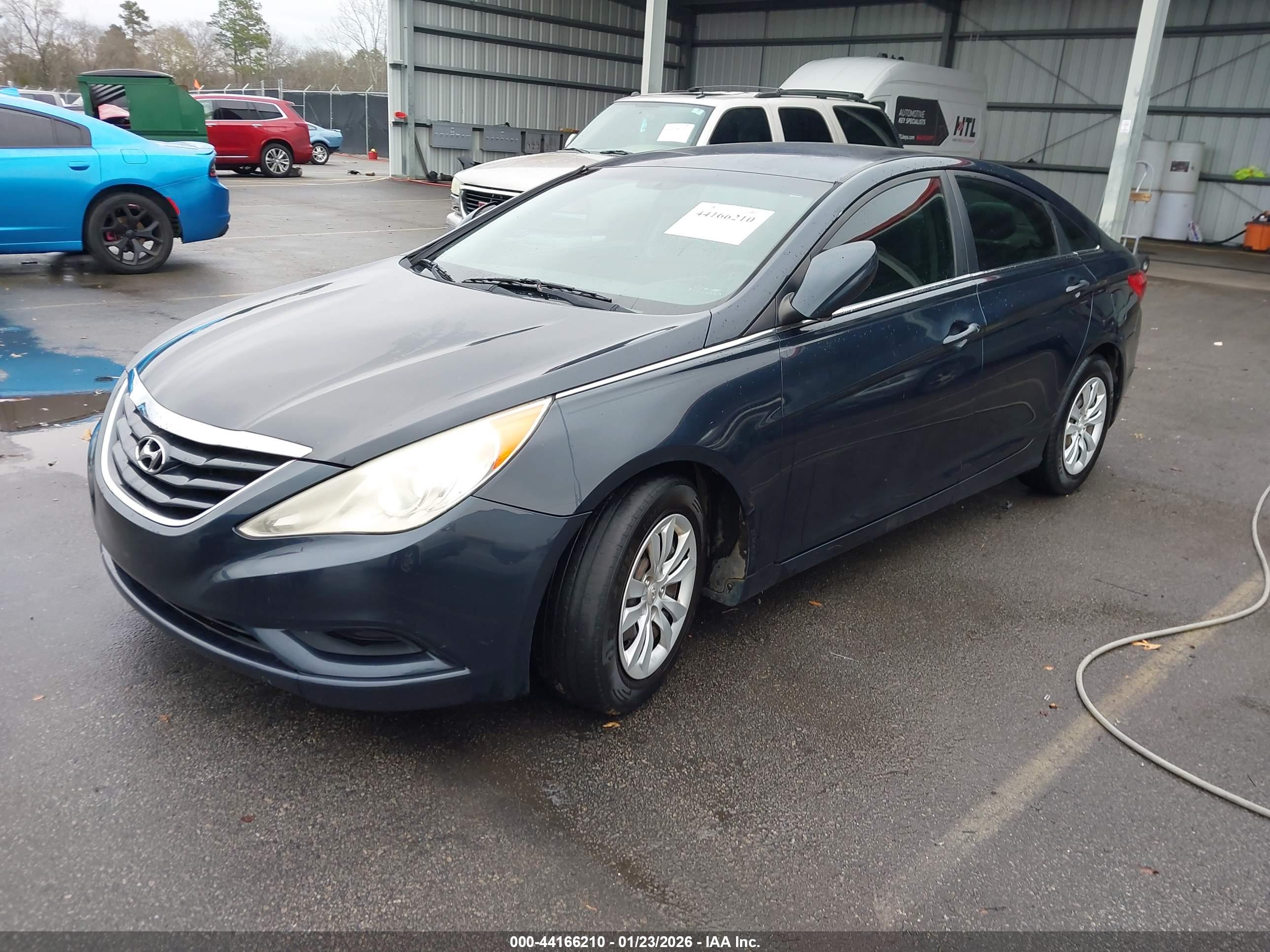 HYUNDAI SONATA image 2