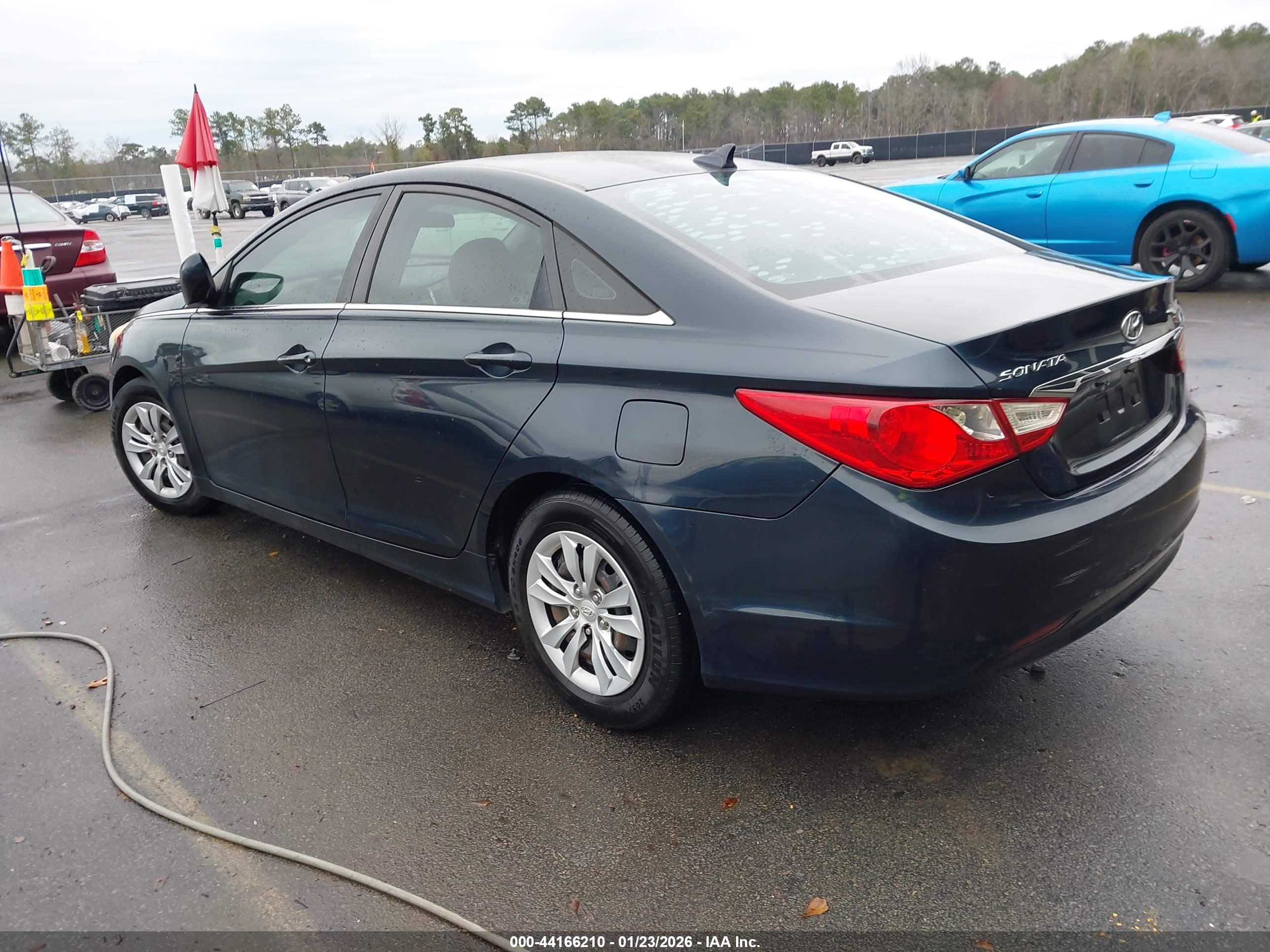 HYUNDAI SONATA image 3