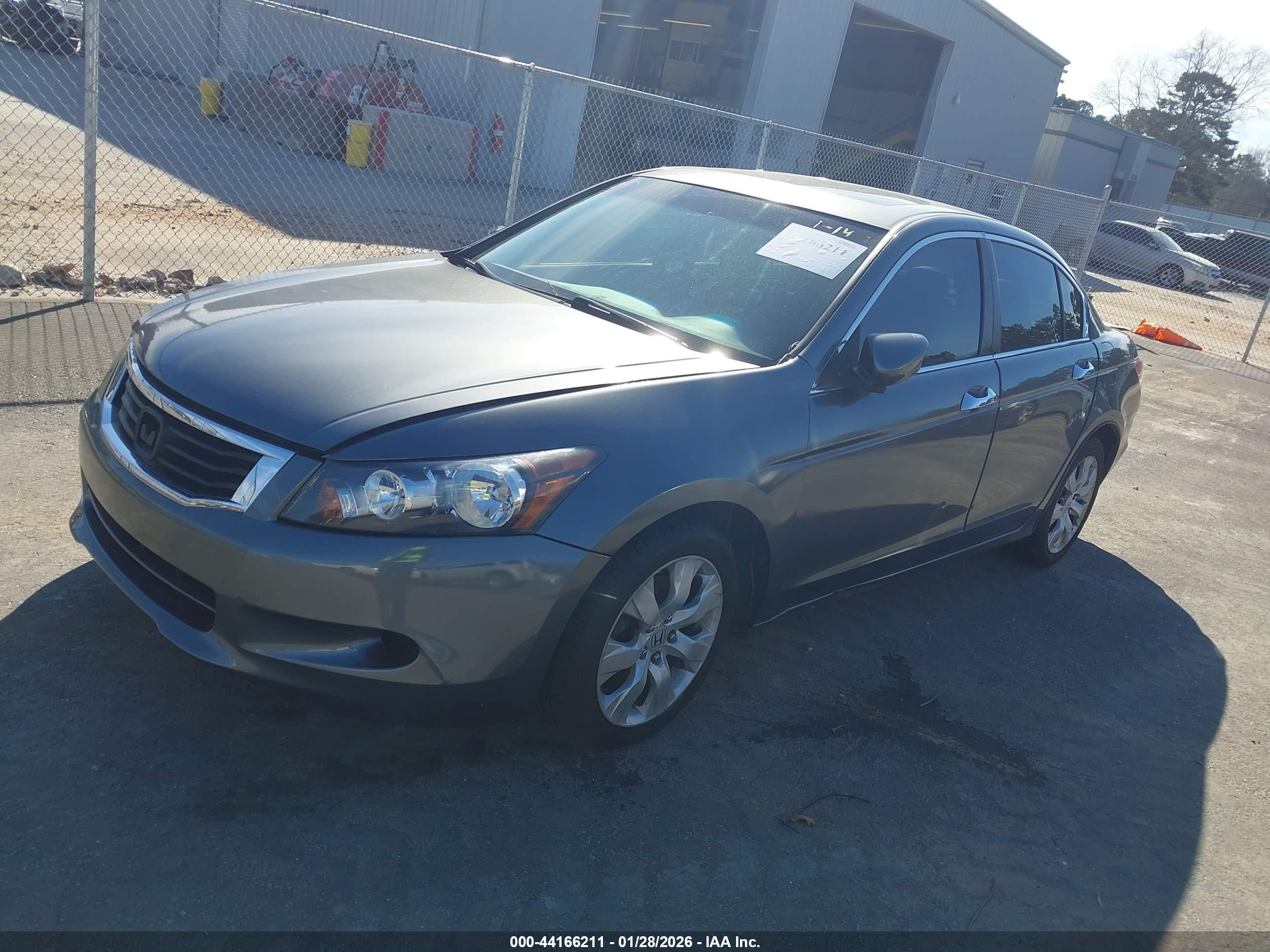 HONDA ACCORD image 2