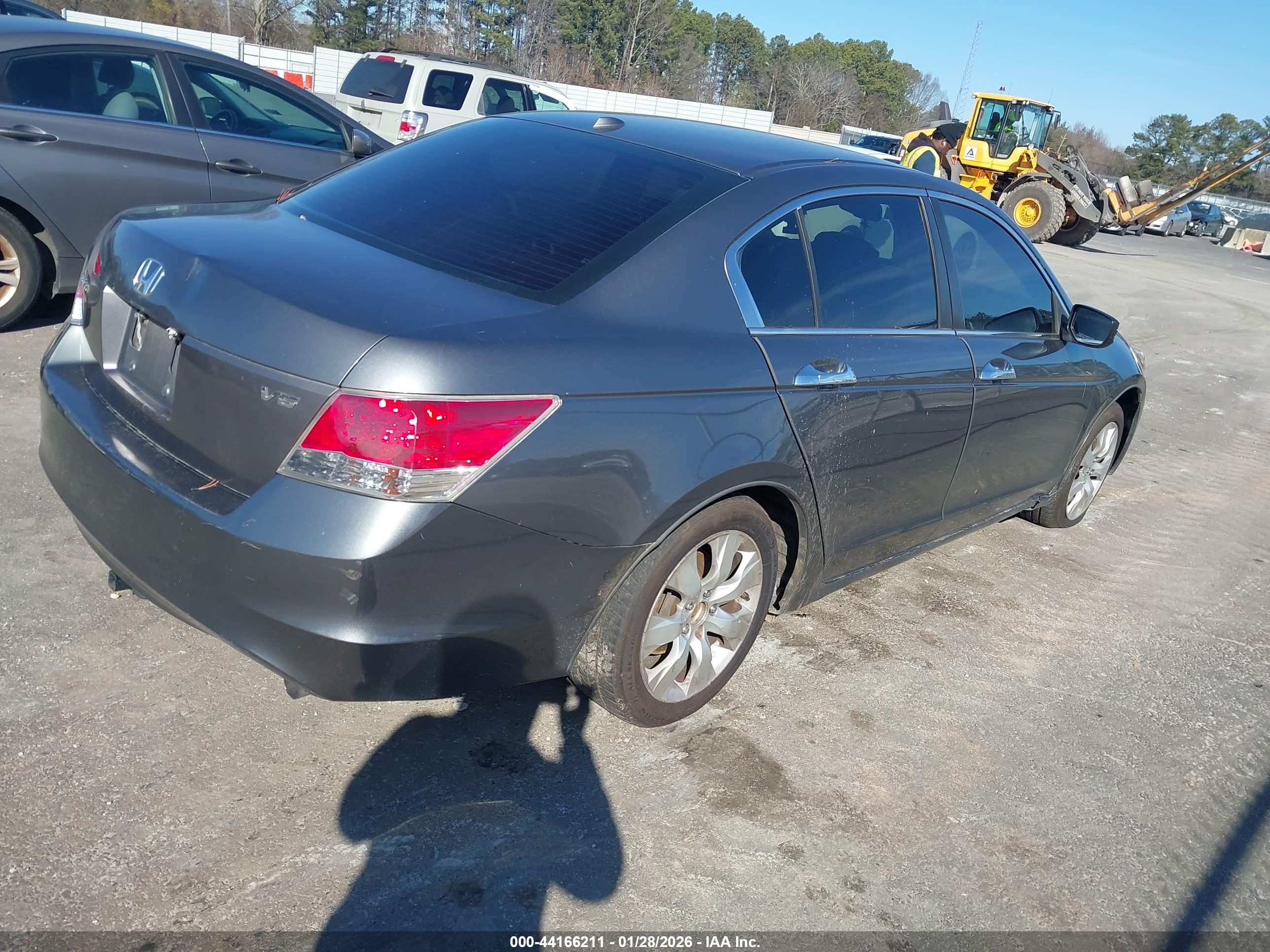 HONDA ACCORD image 4
