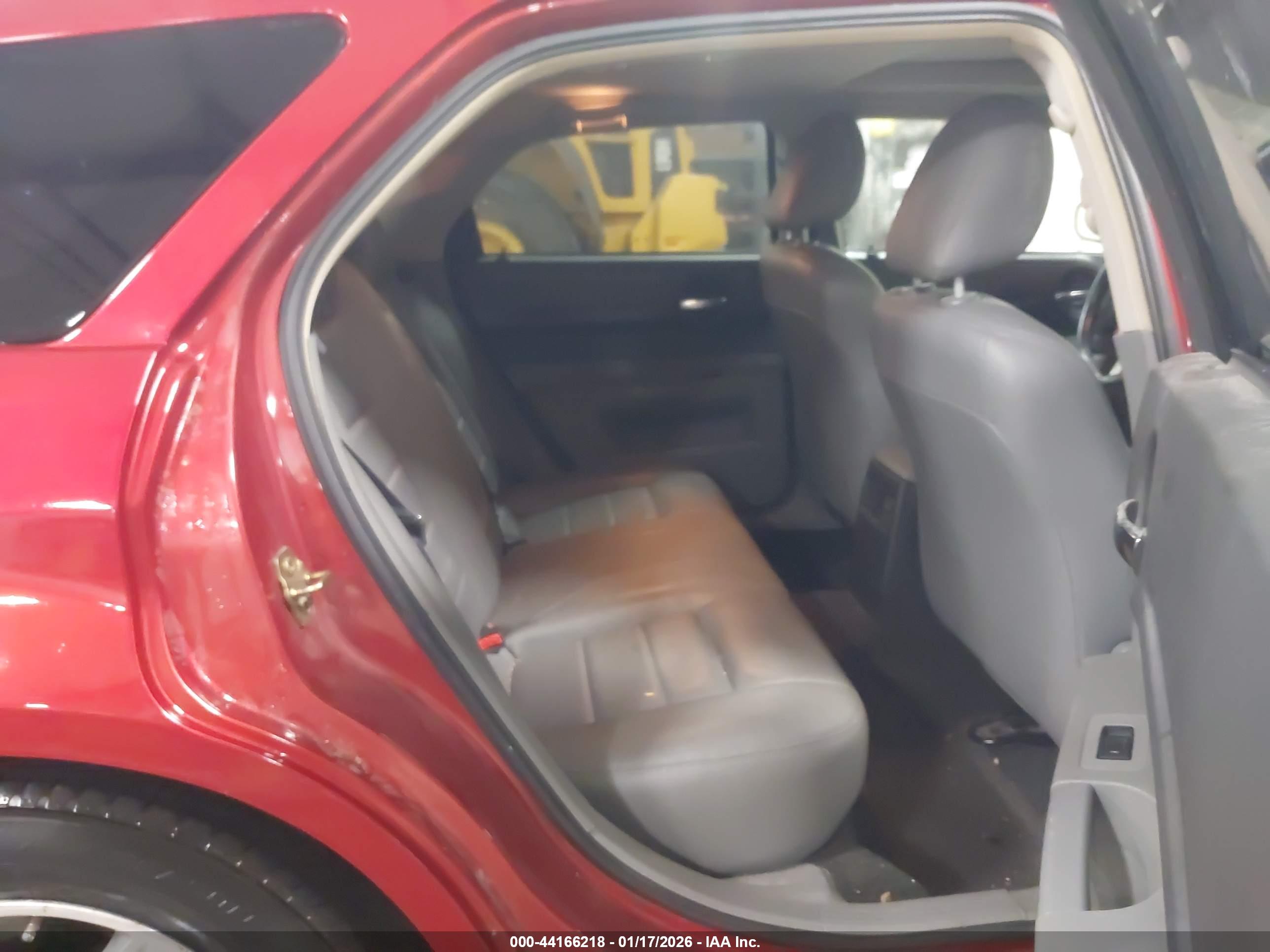 DODGE MAGNUM image 8