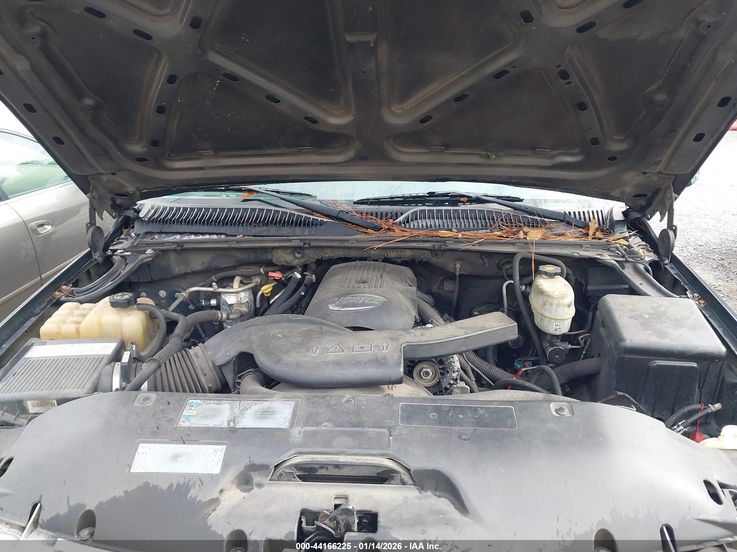 CHEVROLET SUBURBAN image 10