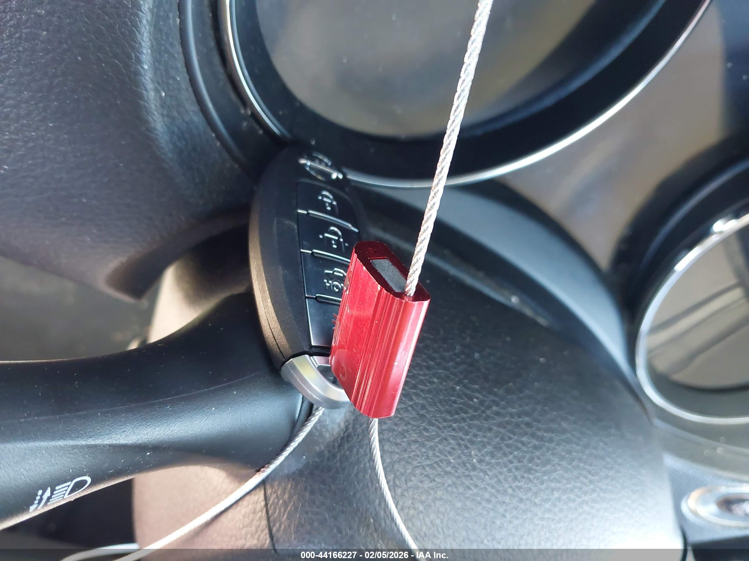 NISSAN ROGUE image 11