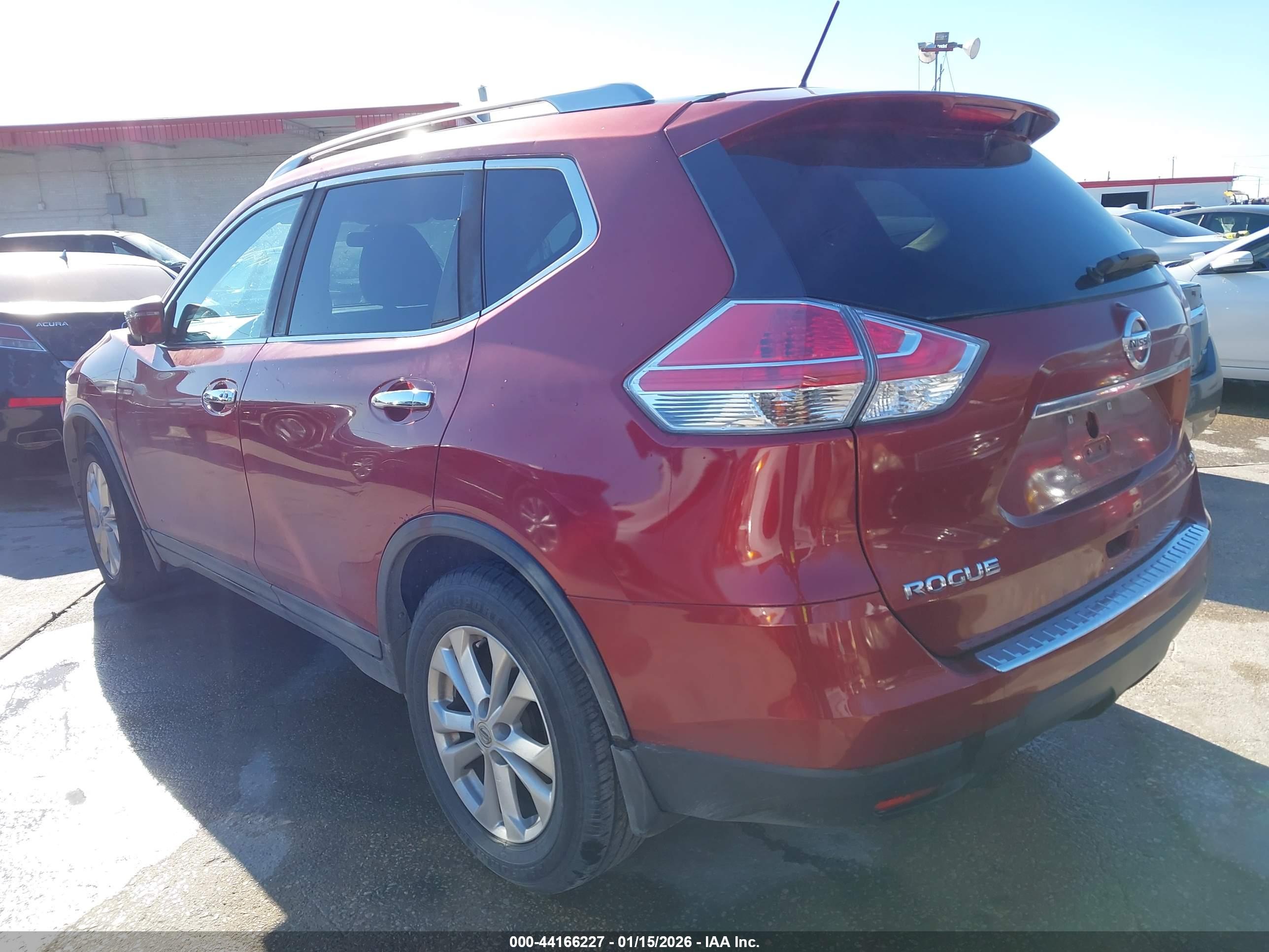 NISSAN ROGUE image 3