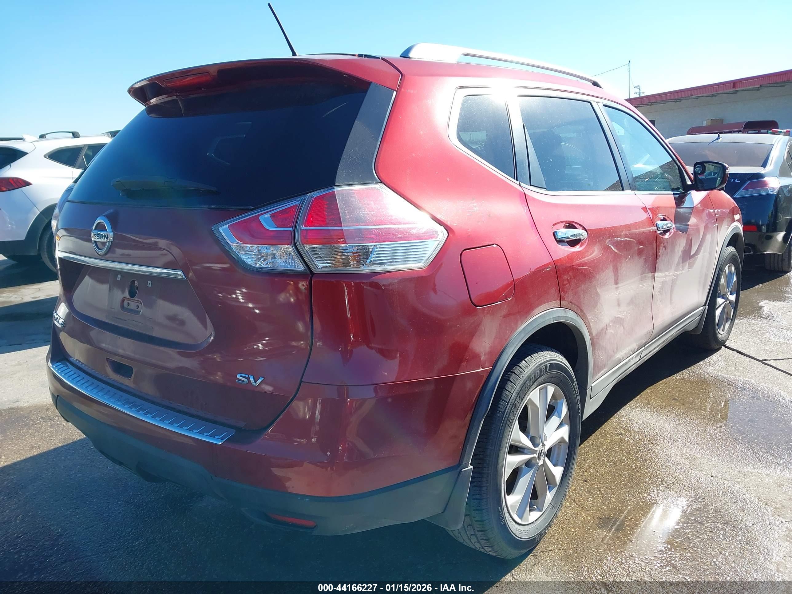 NISSAN ROGUE image 4