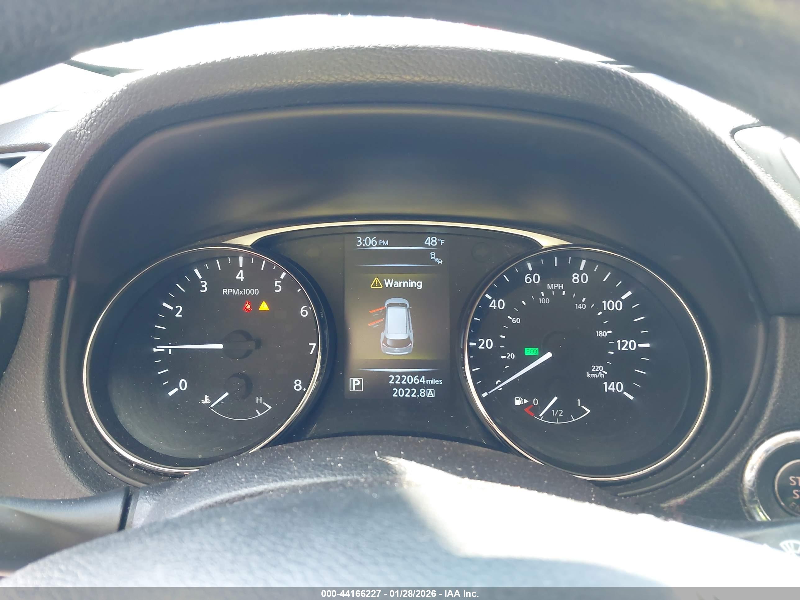NISSAN ROGUE image 7