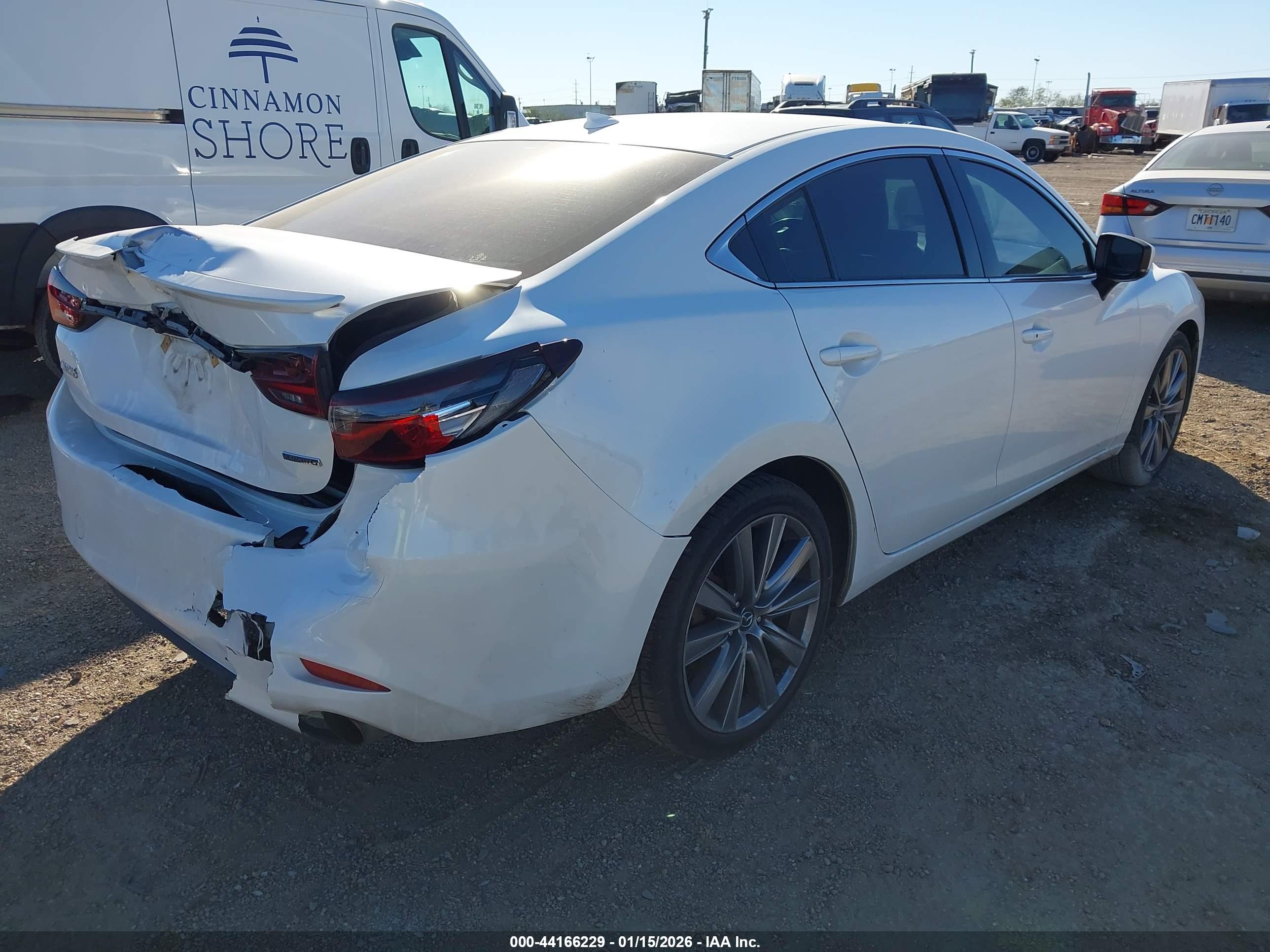 MAZDA MAZDA6 image 4
