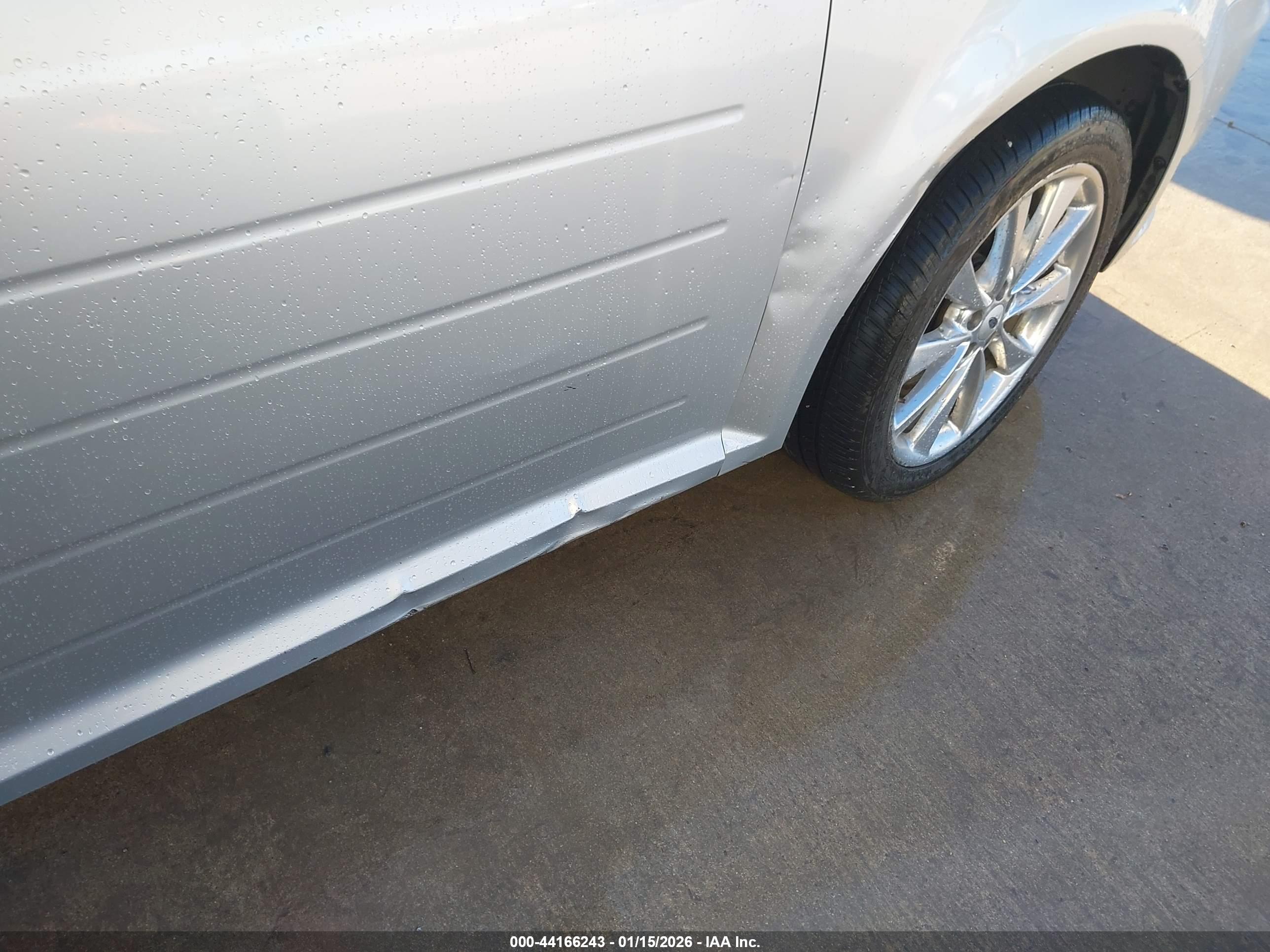 FORD FLEX image 6