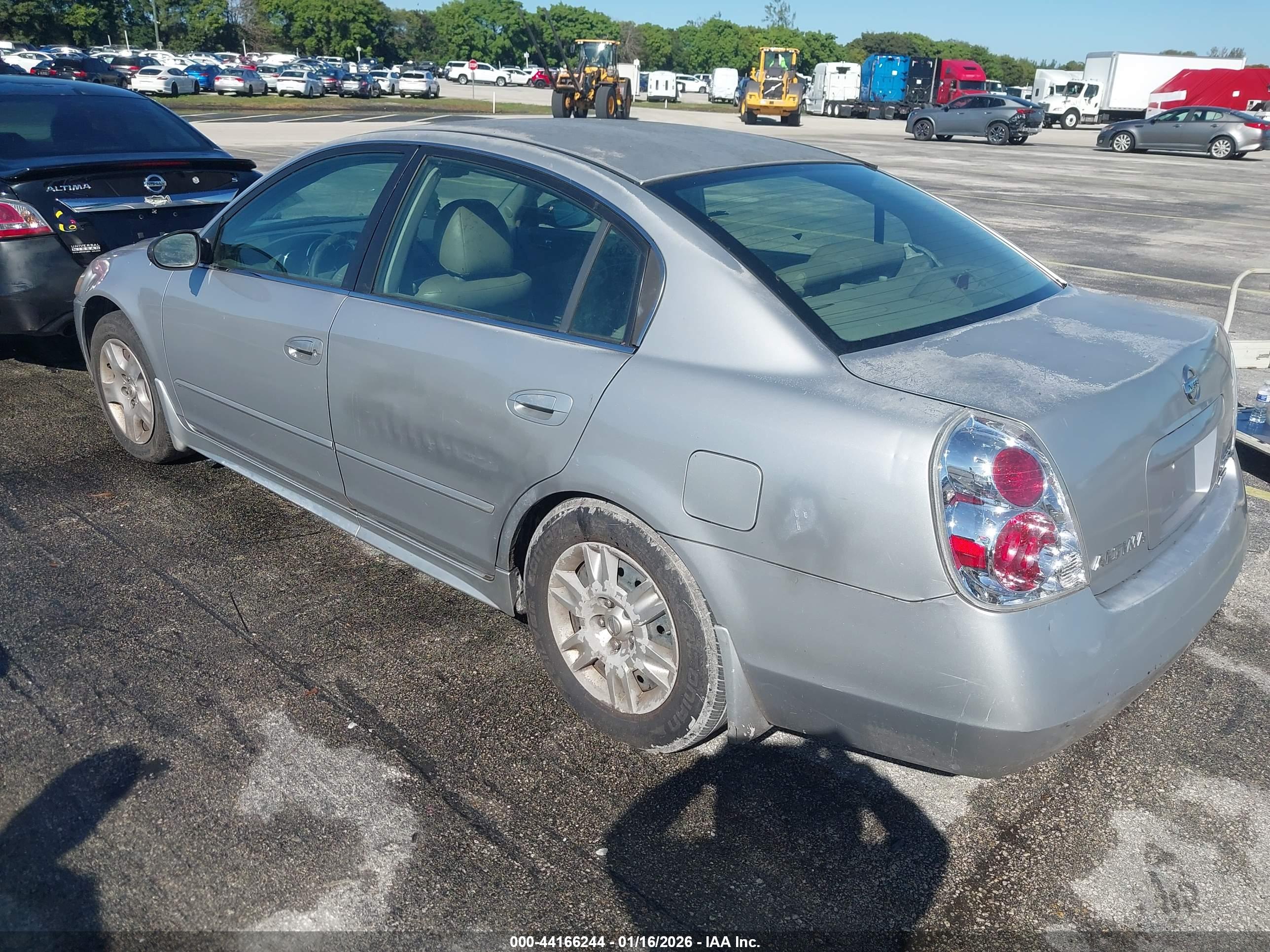 NISSAN ALTIMA image 3