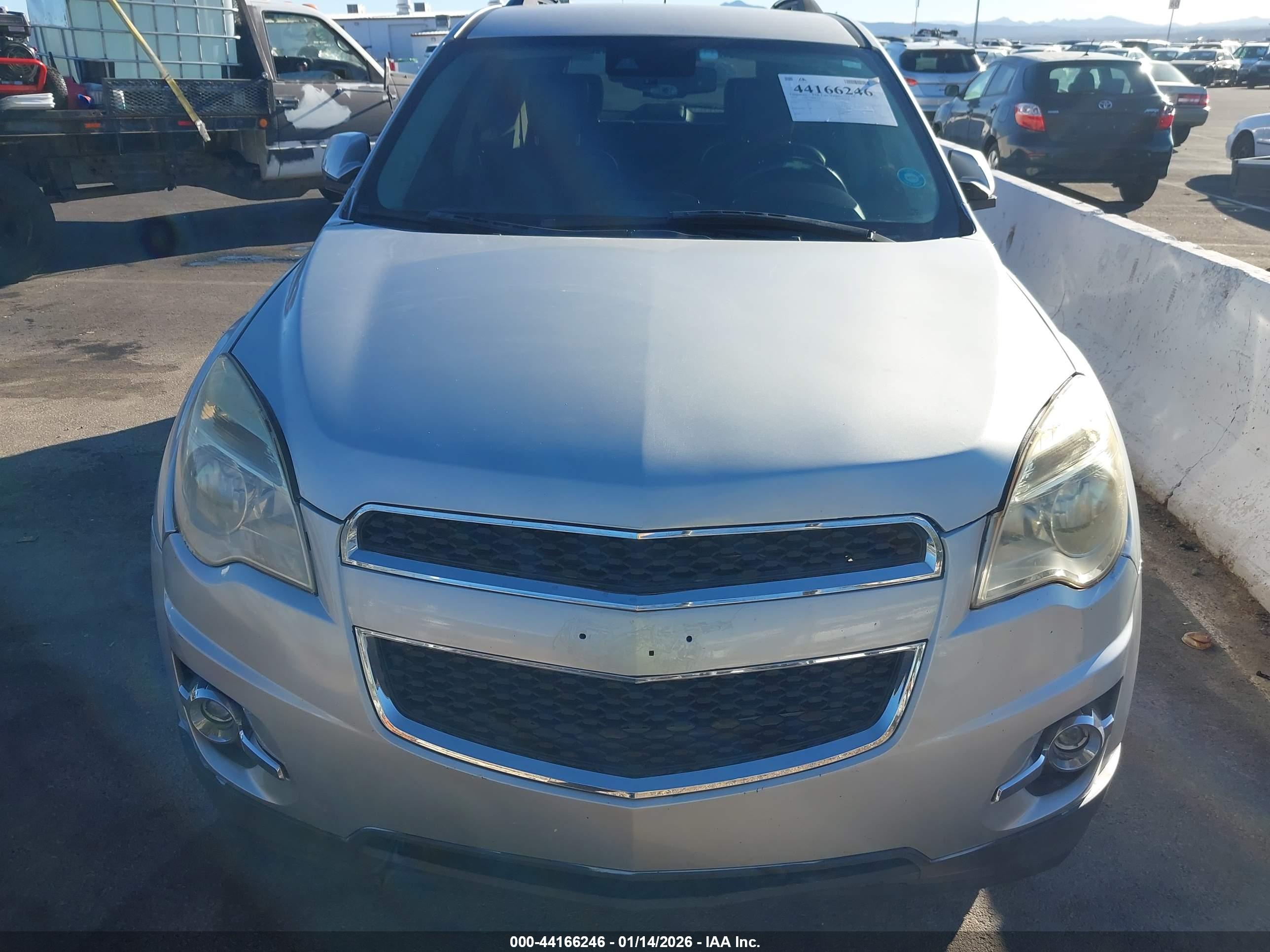CHEVROLET EQUINOX image 6