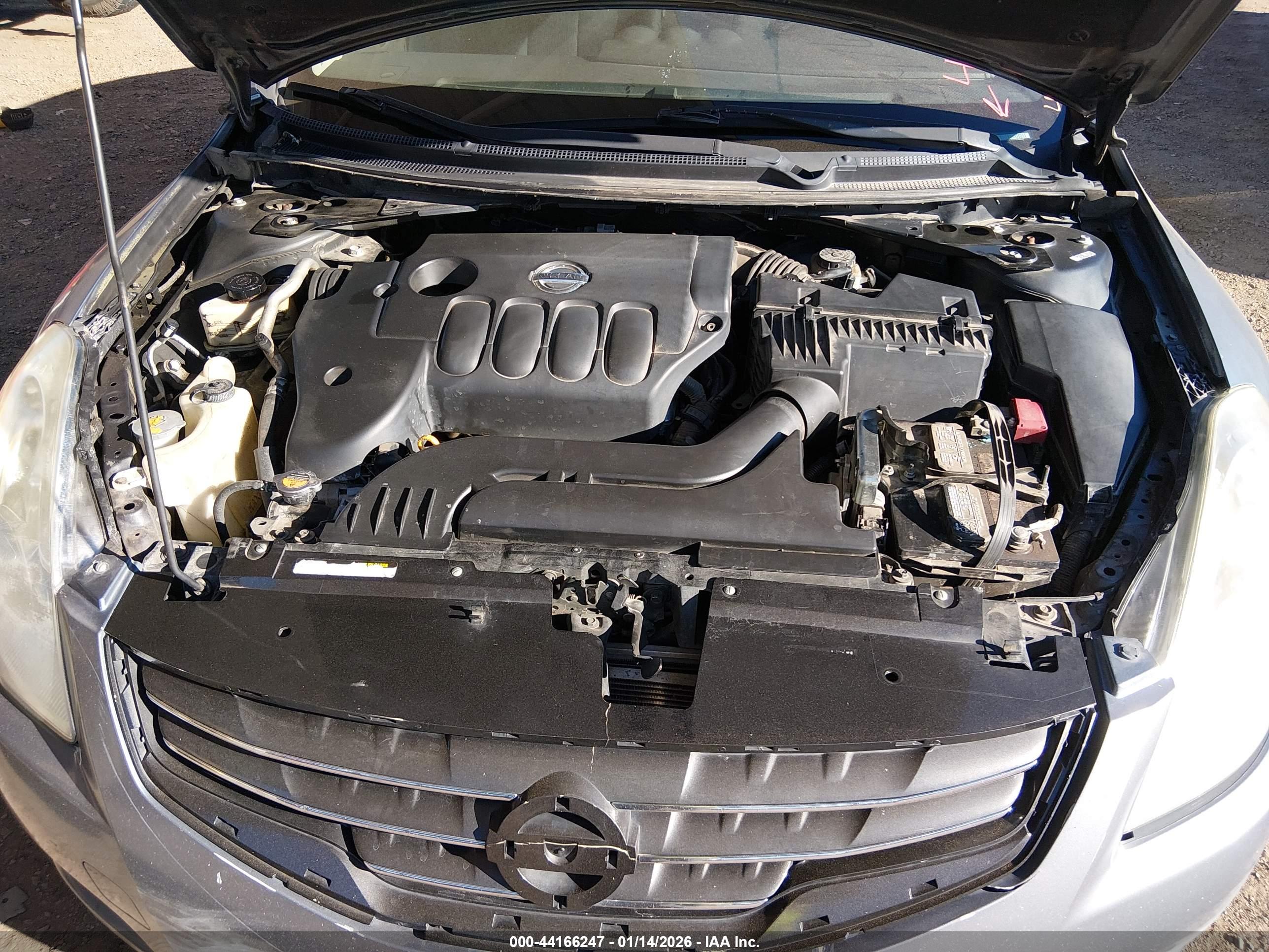 NISSAN ALTIMA image 10