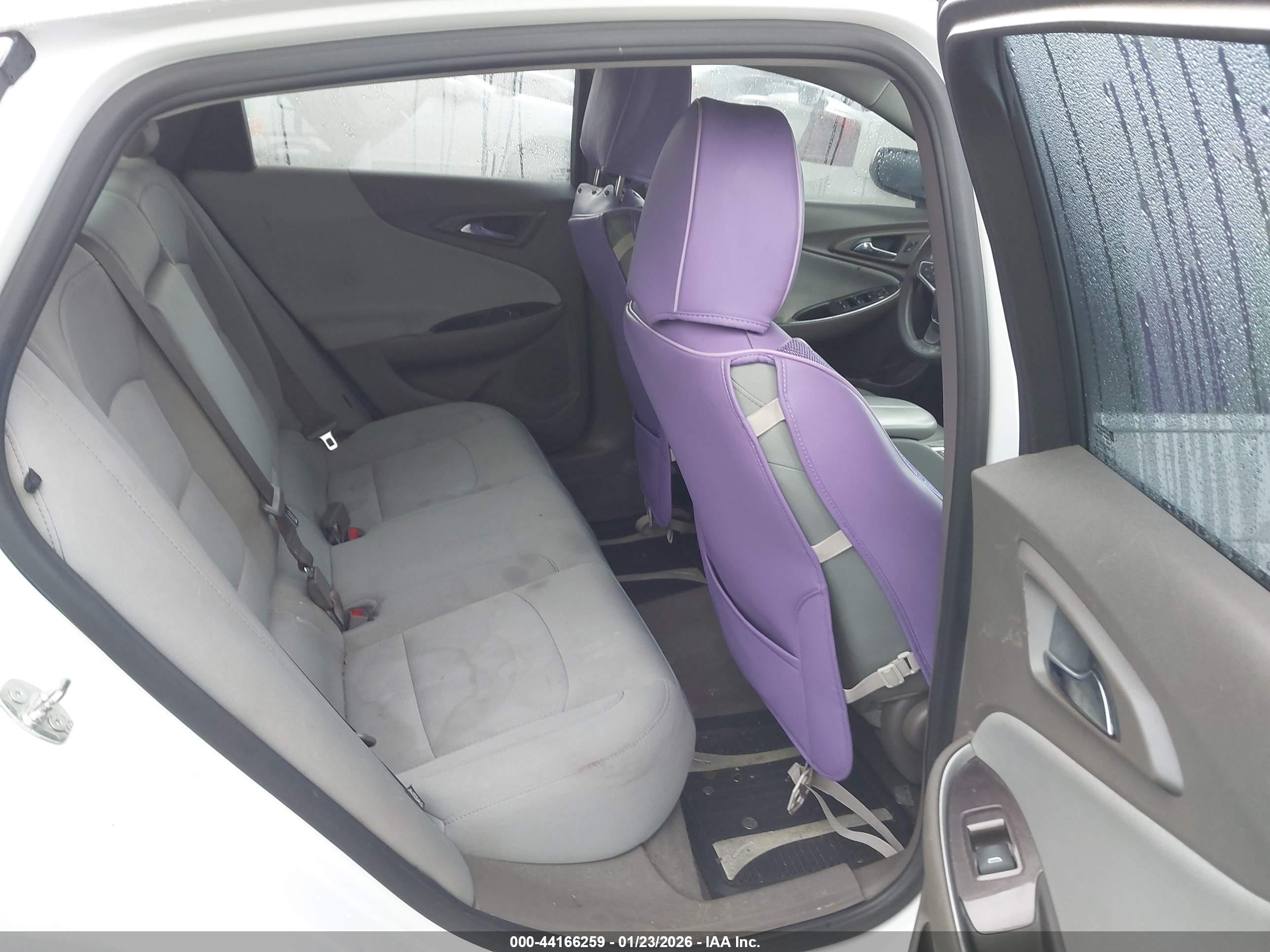 CHEVROLET MALIBU image 8