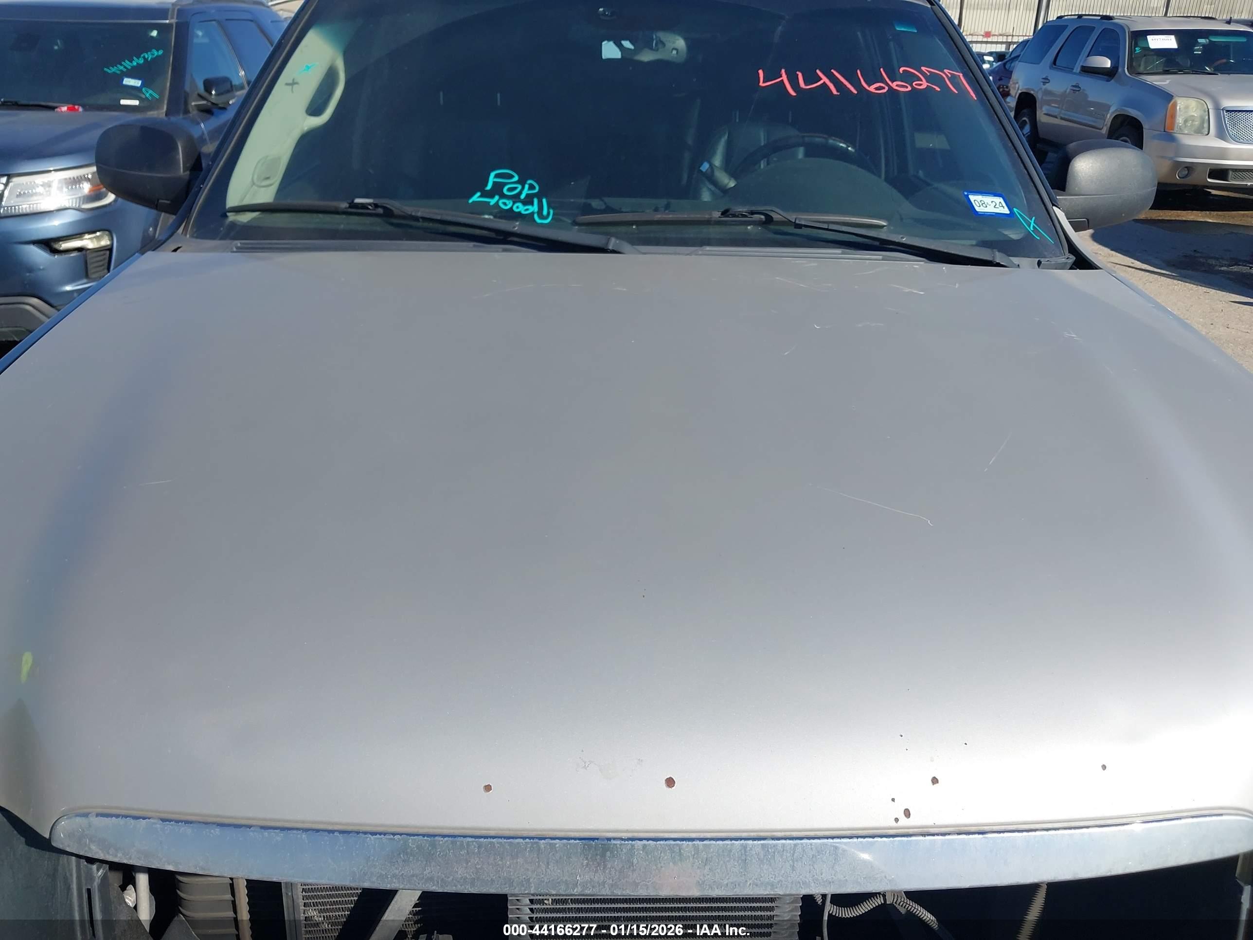 GMC YUKON image 10