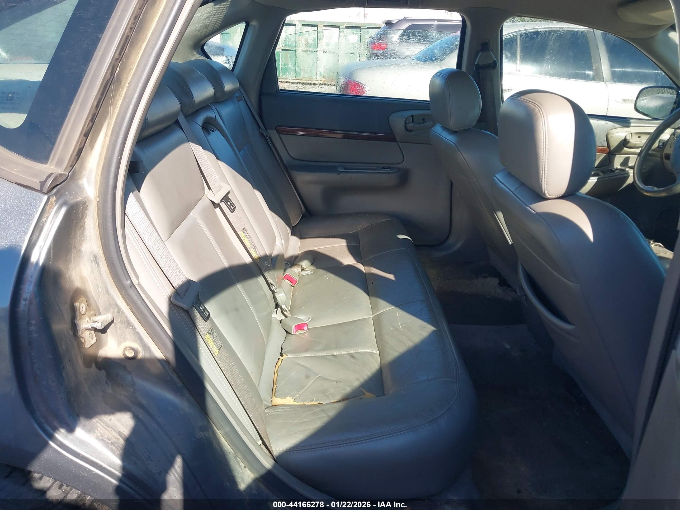 CHEVROLET IMPALA image 8