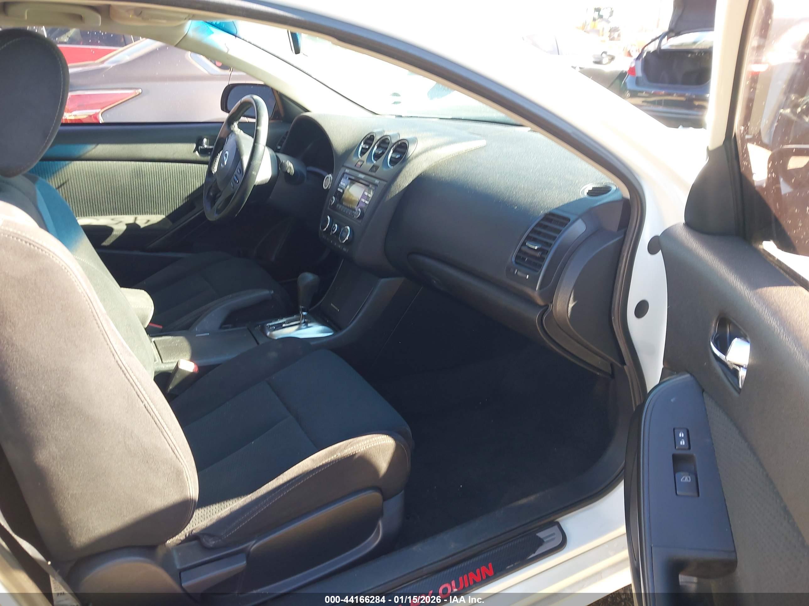 NISSAN ALTIMA image 5