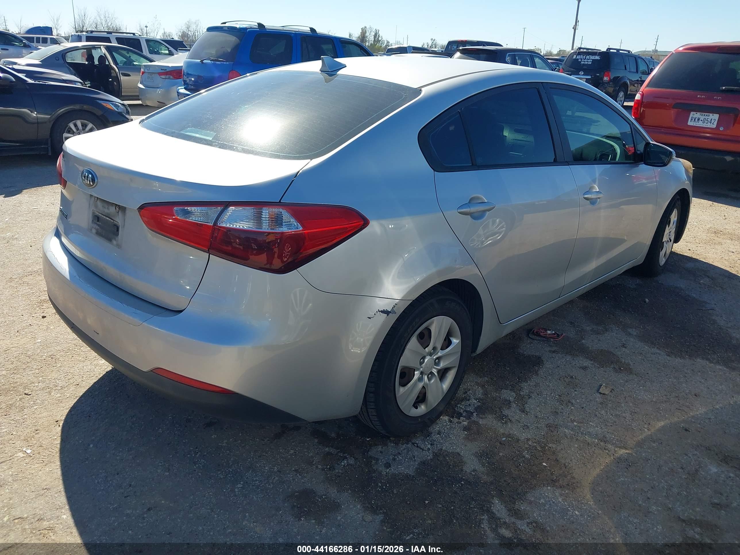 KIA FORTE image 4