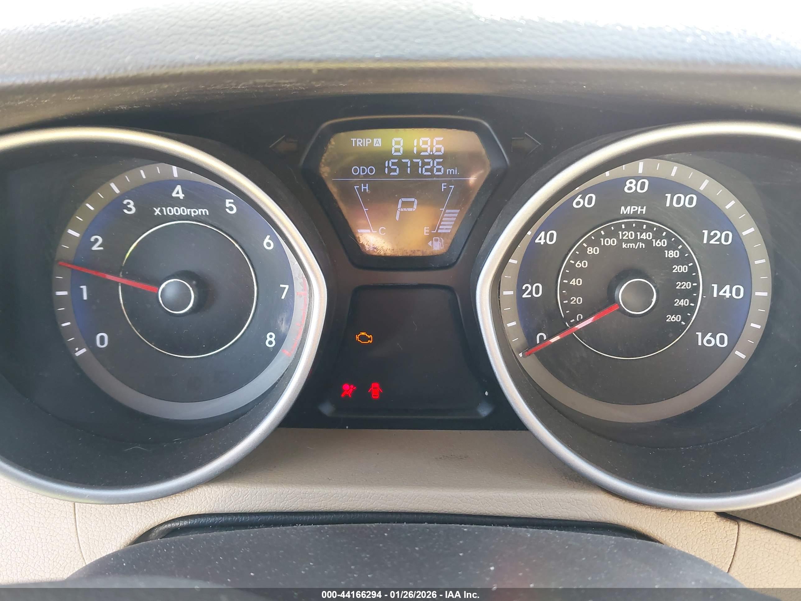 HYUNDAI ELANTRA image 7