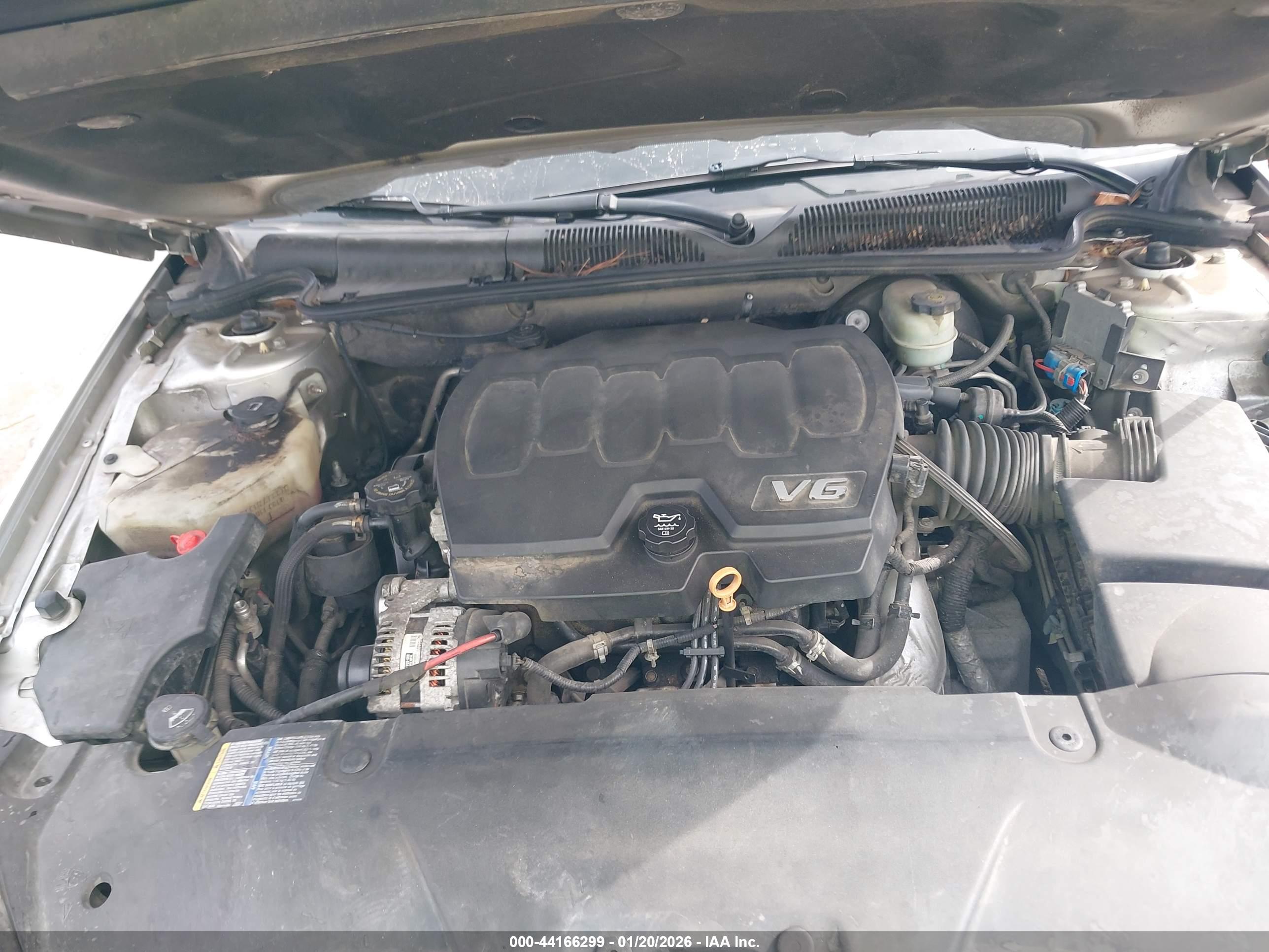BUICK LUCERNE image 10